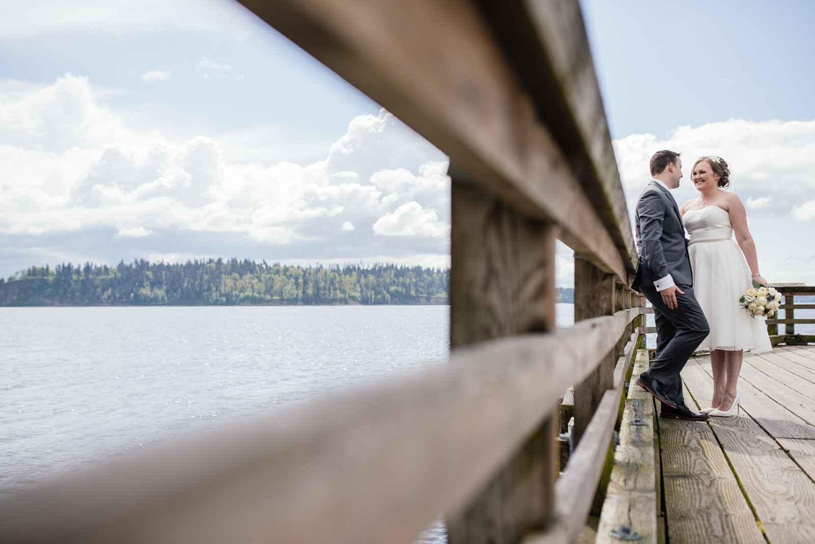 vancouver-island-wedding-photographers-john-lawson-park-pier-wedding-12.jpg