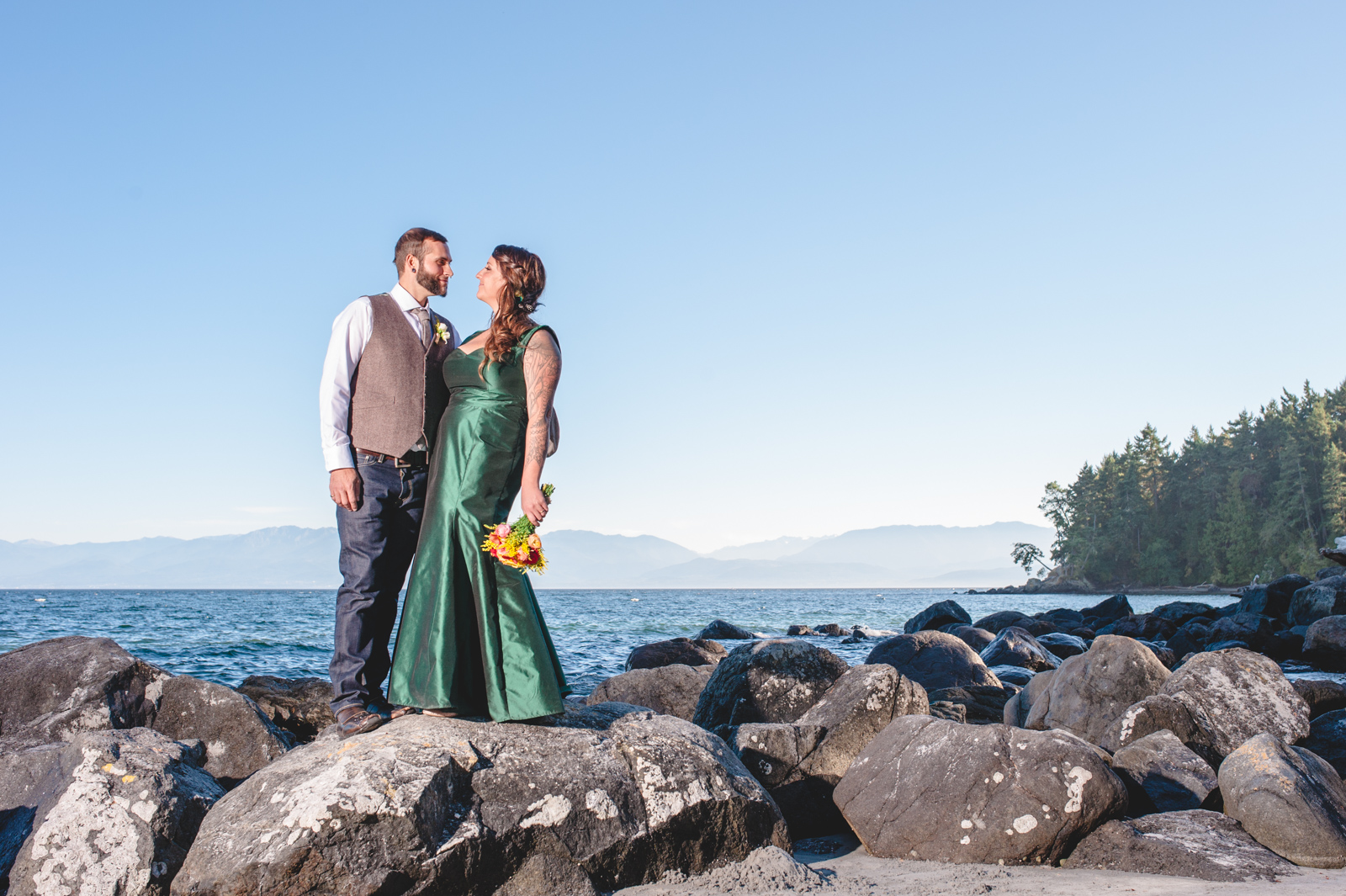 sooke-wedding-photographers-diy-wedding-in-east-sooke-52.jpg