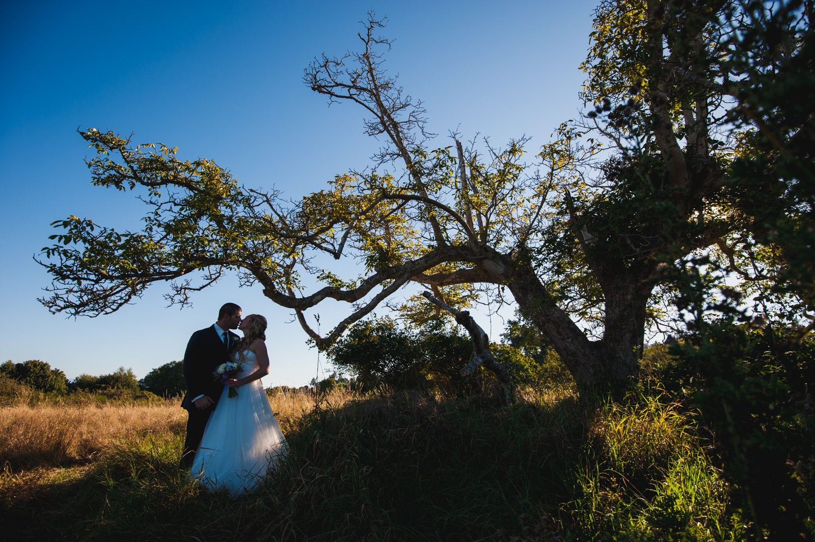 victoria-wedding-photographers-royal-colwood-golf-course-wedding-38.jpg