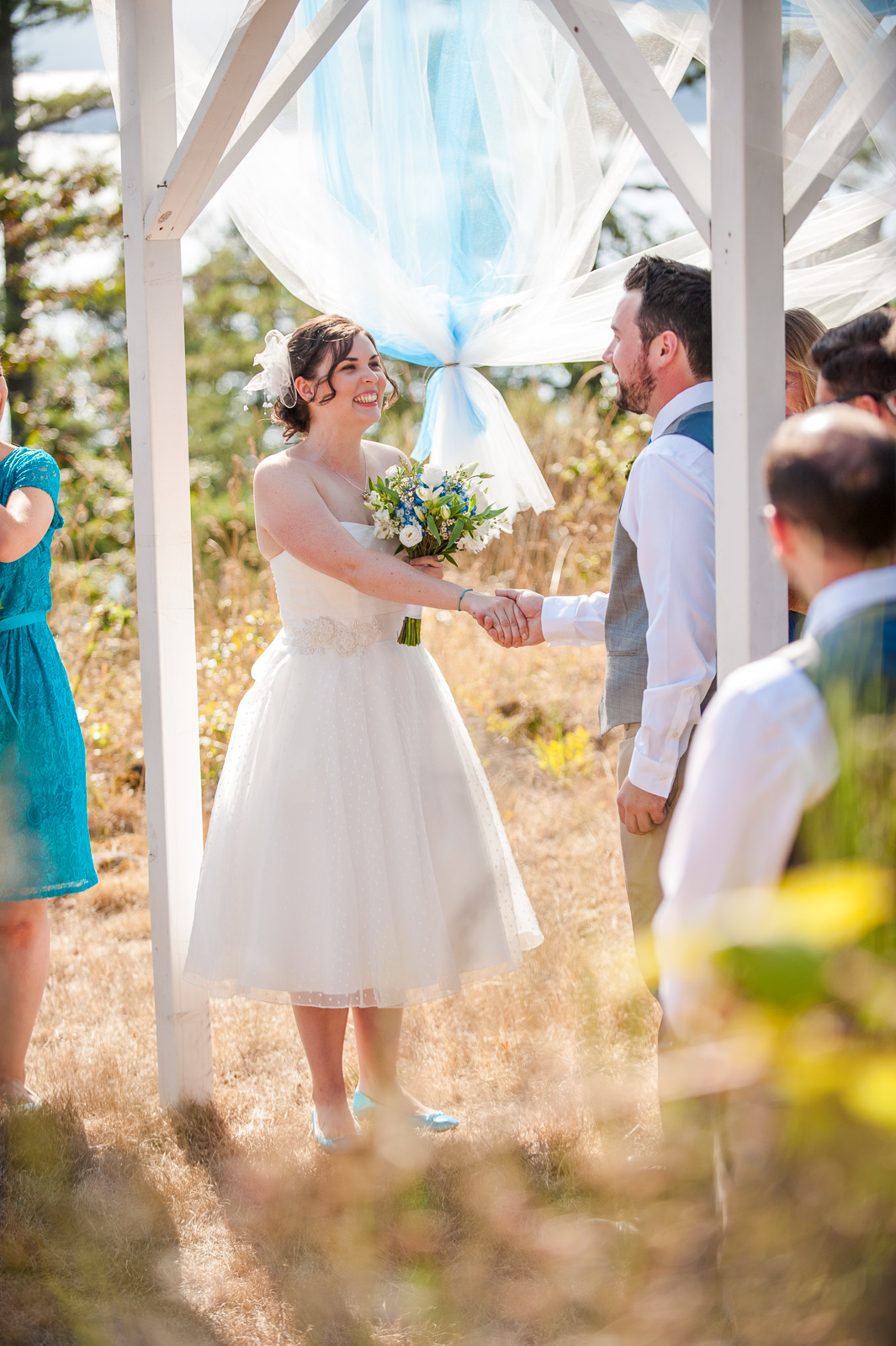 vancouver-island-wedding-photographers-saltspring-island-wedding-45.jpg
