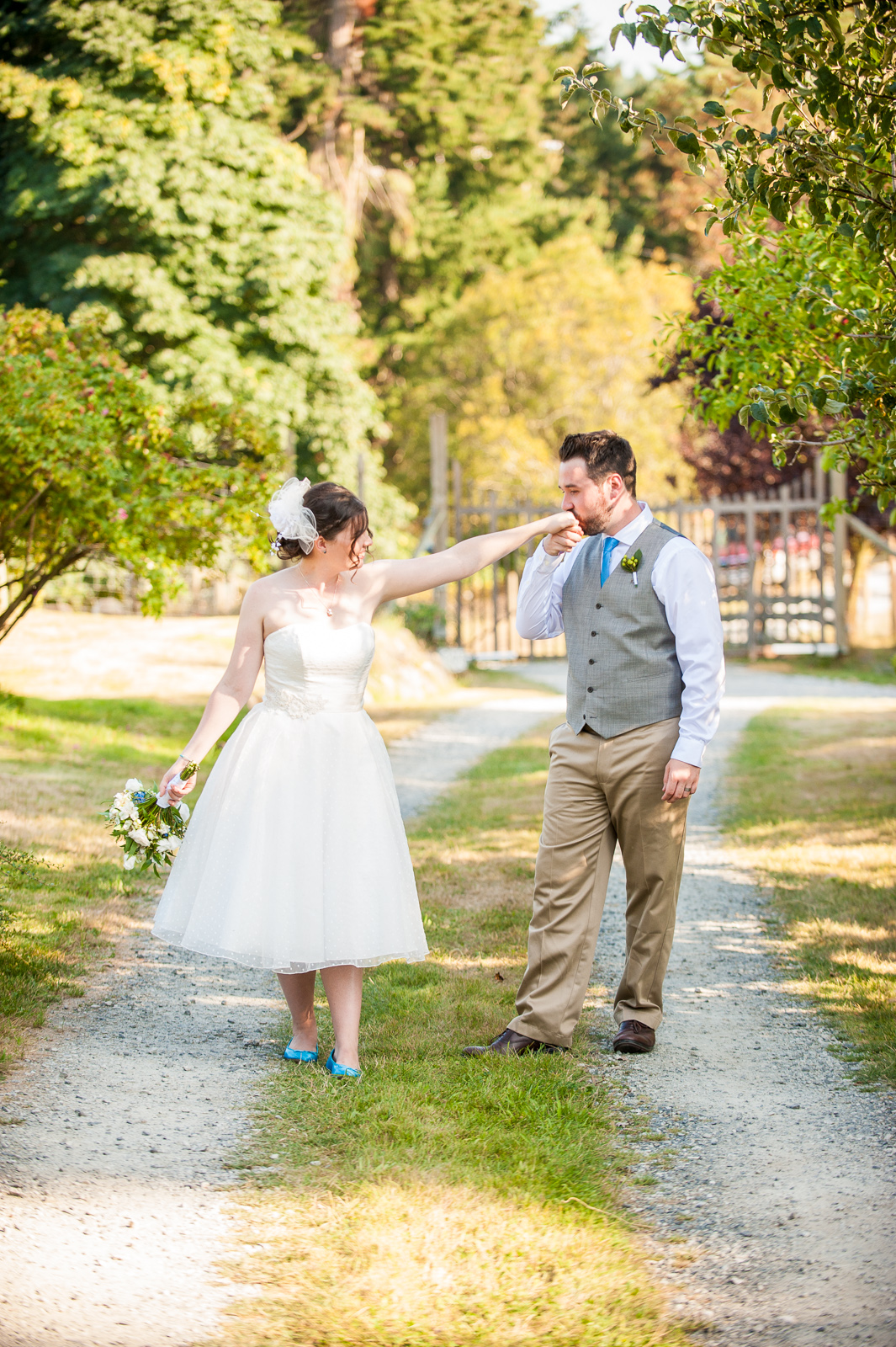 vancouver-island-wedding-photographers-saltspring-island-wedding-61.jpg