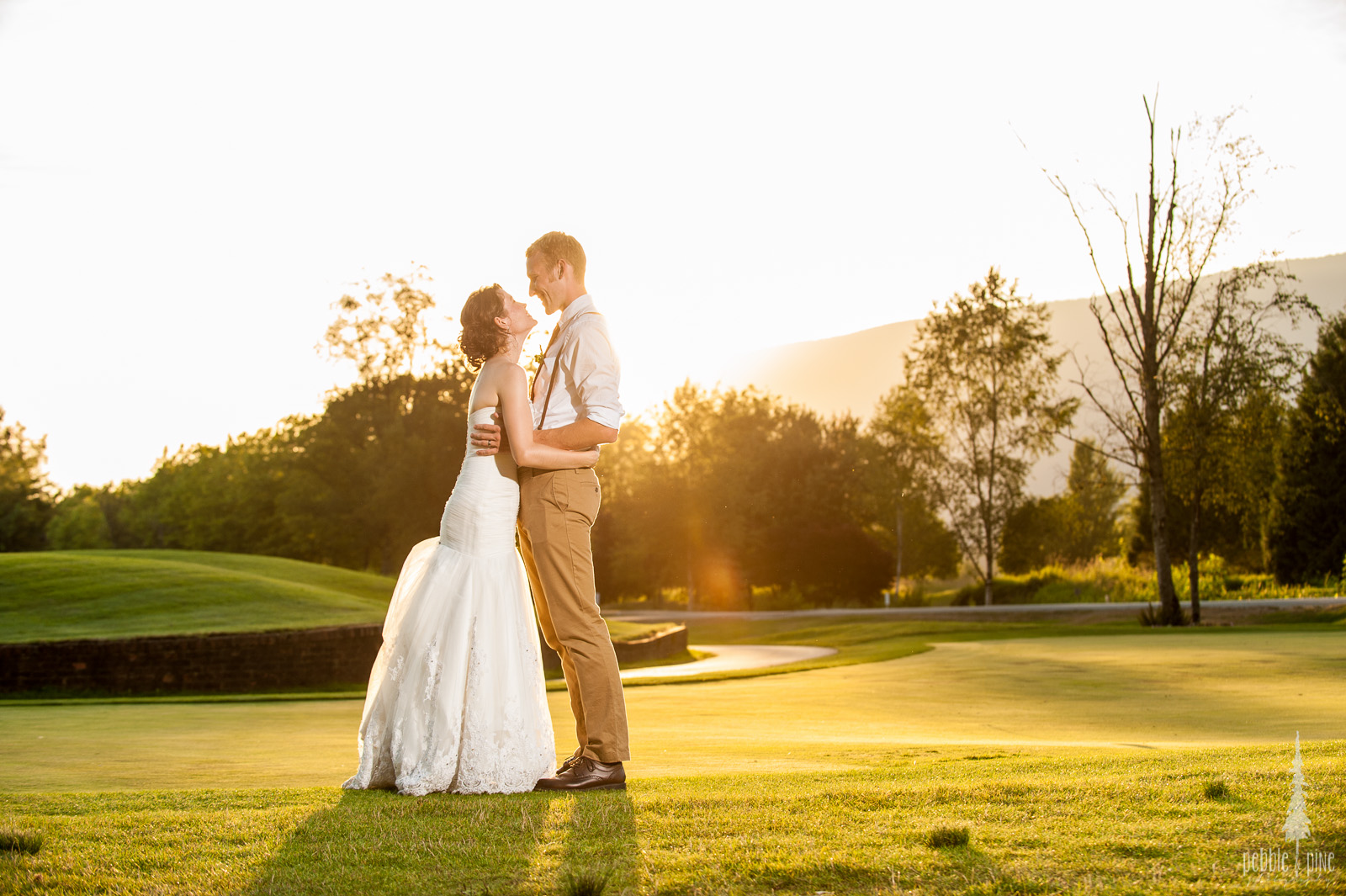 vancouver-island-wedding-photographers-golden-eagle-golf-course-wedding-mountaintop-wedding-61.jpg
