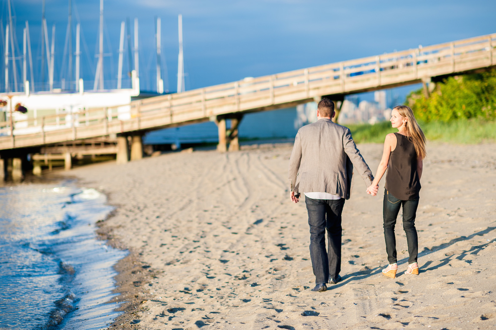 victoria-wedding-photographers-jericho-beach-sunset-engageement-03.jpg