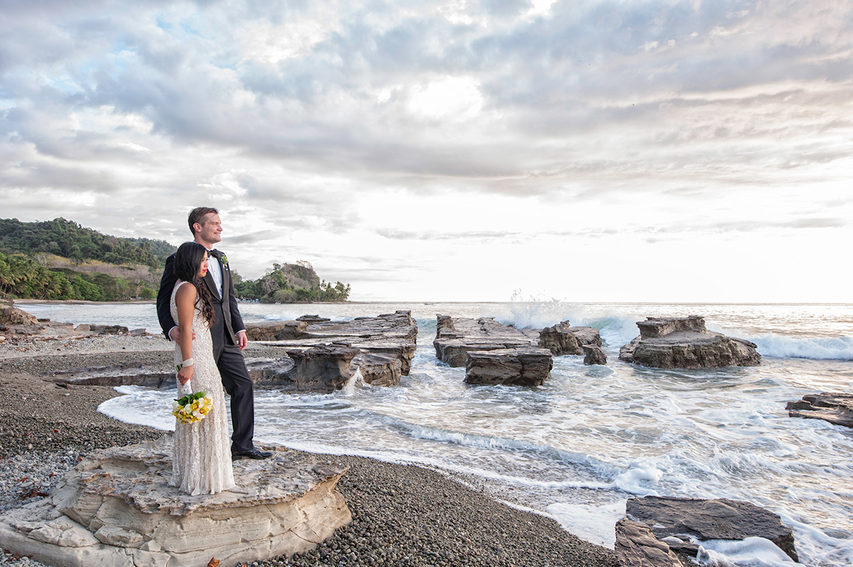 destination-wedding-photographers-march-house-malpais-costa-rica-wedding-85.jpg