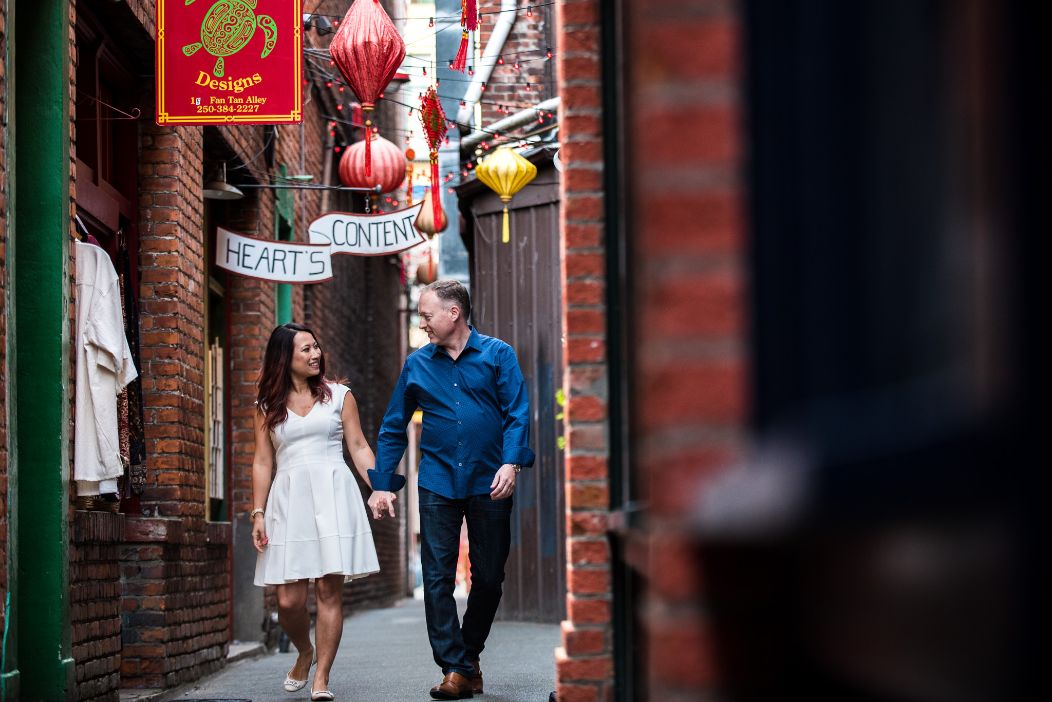 fantan-alley.engagement-beacon-hill-victoria-wedding-photographers-9.jpg