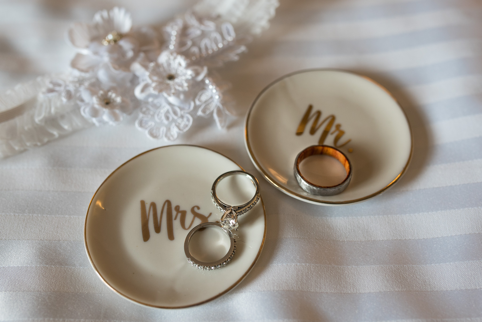 victoria-wedding-photographer-sooke-prestige-resort-wedding-5.jpg