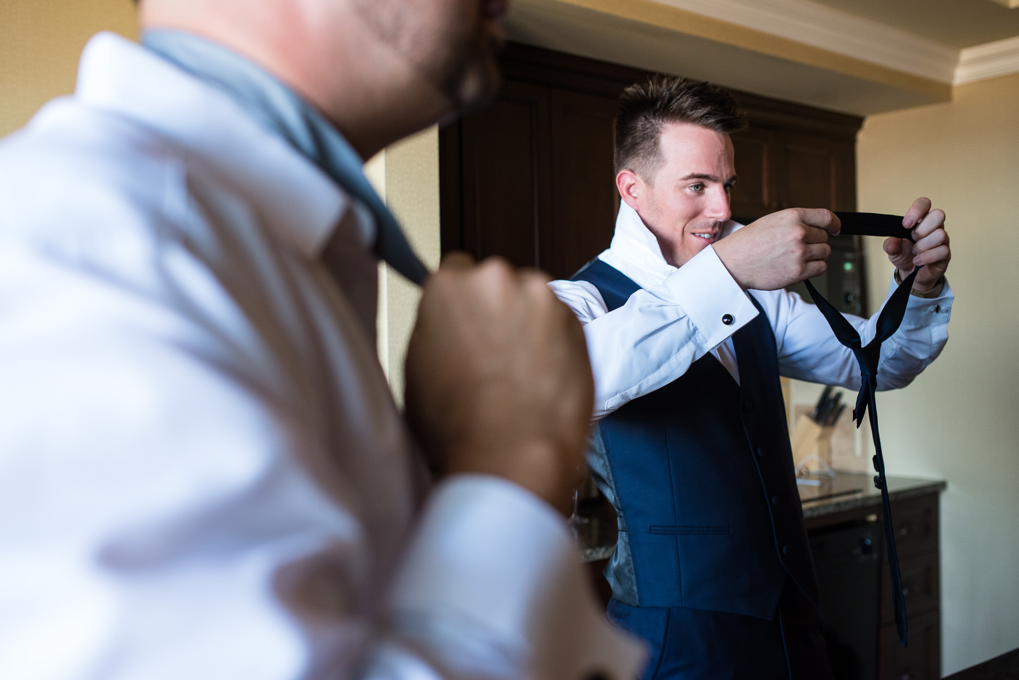 victoria-wedding-photographers-oak-bay-beach-hotel-wedding-6.jpg