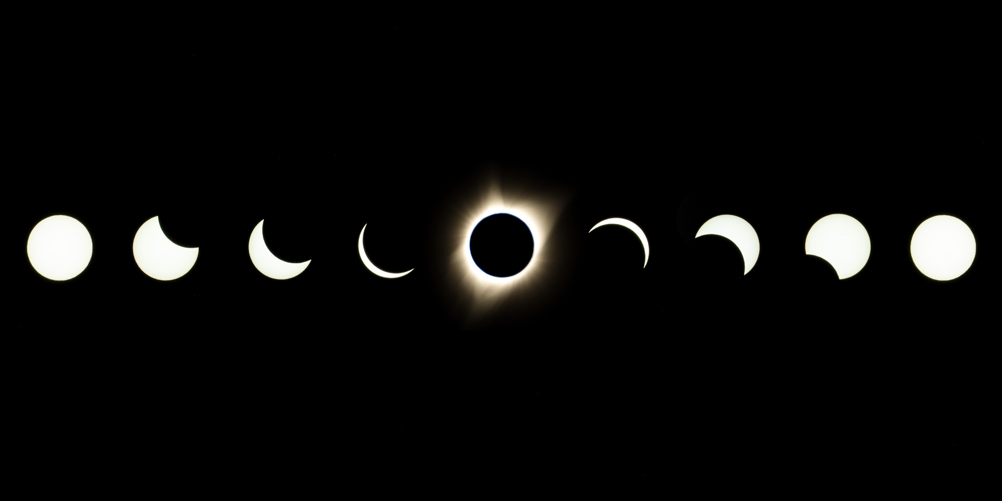  The eclipse itself was such a unique experience in the Zone of Totality, and so hard to describe in a way that really portrays it.&nbsp; The day literally turned to night, the temperature dropped significantly....crickets started chirping, birds wen