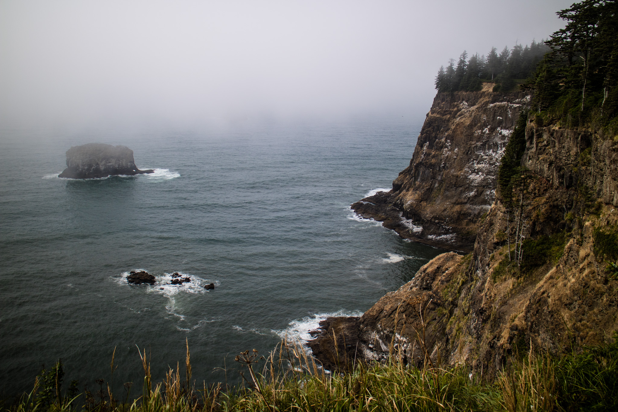  Foggy water out from the coast at Cape Meares.&nbsp; 