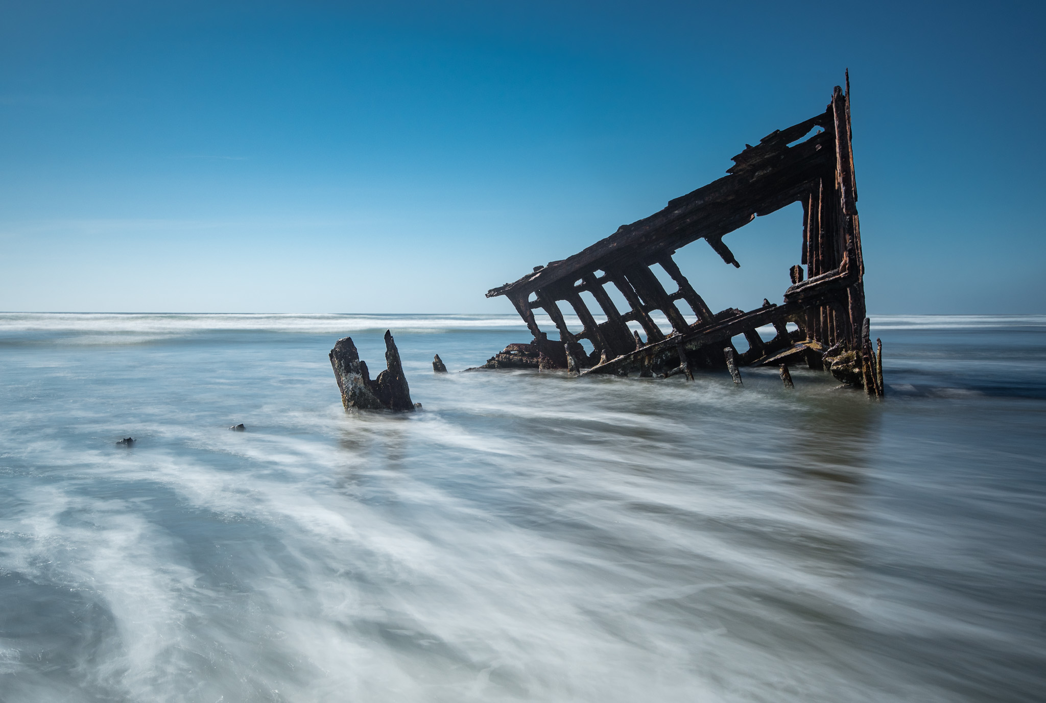  We headed further up the coast, stopping in to see this shipwreck at Fort Stevens State Park at the very Northern tip of Oregon, near Astoria.&nbsp; What this picture doesn't reveal is that the beach was packed with people all over the place, and we