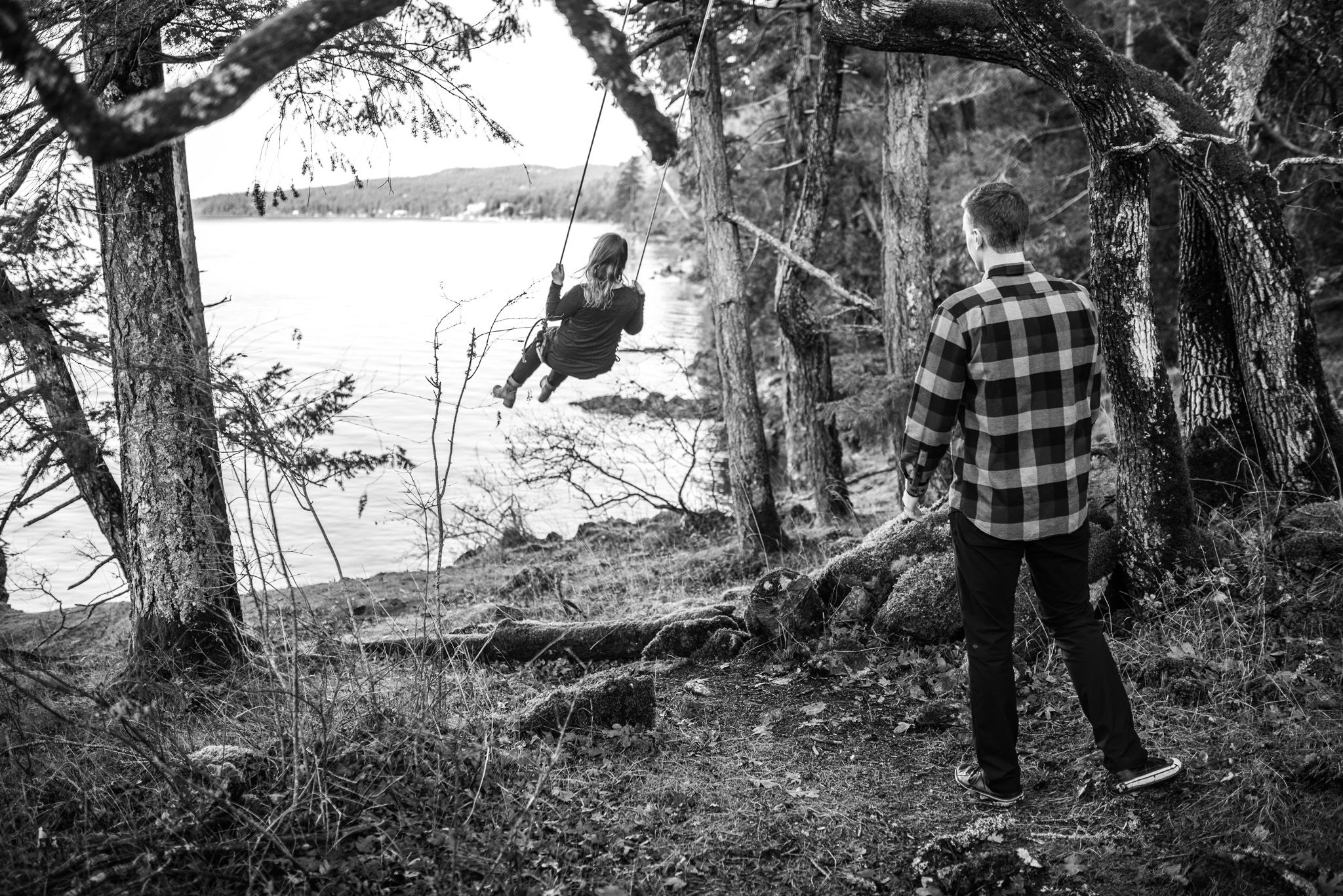 victoria-wedding-photographers-mckenzie-bight-engagement-todd-gowland-park-10.jpg