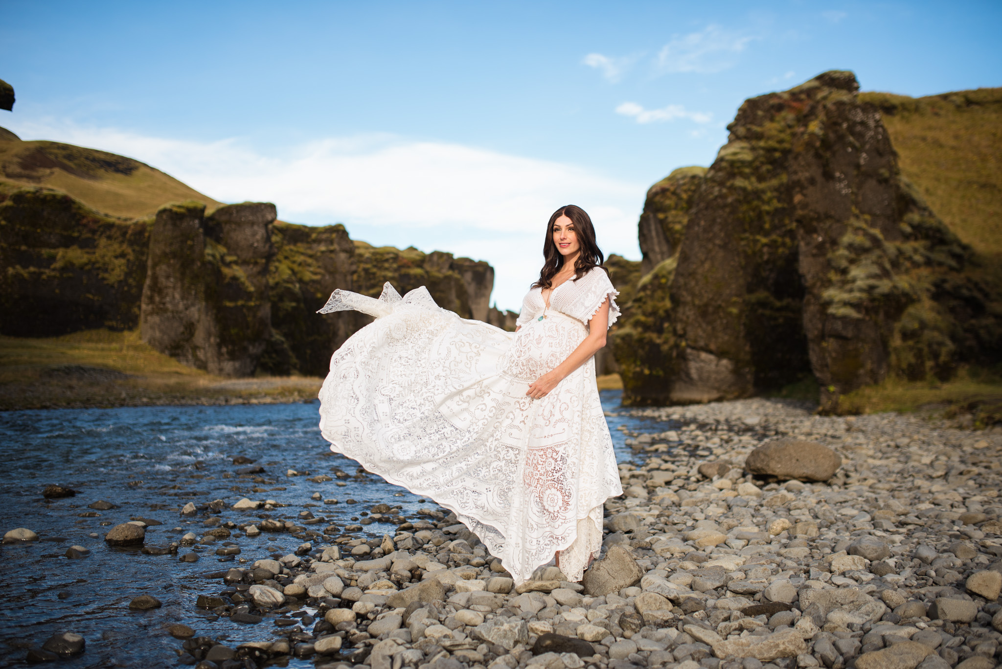 victoria-wedding-photographers-iceland-maternity-photos-1.jpg