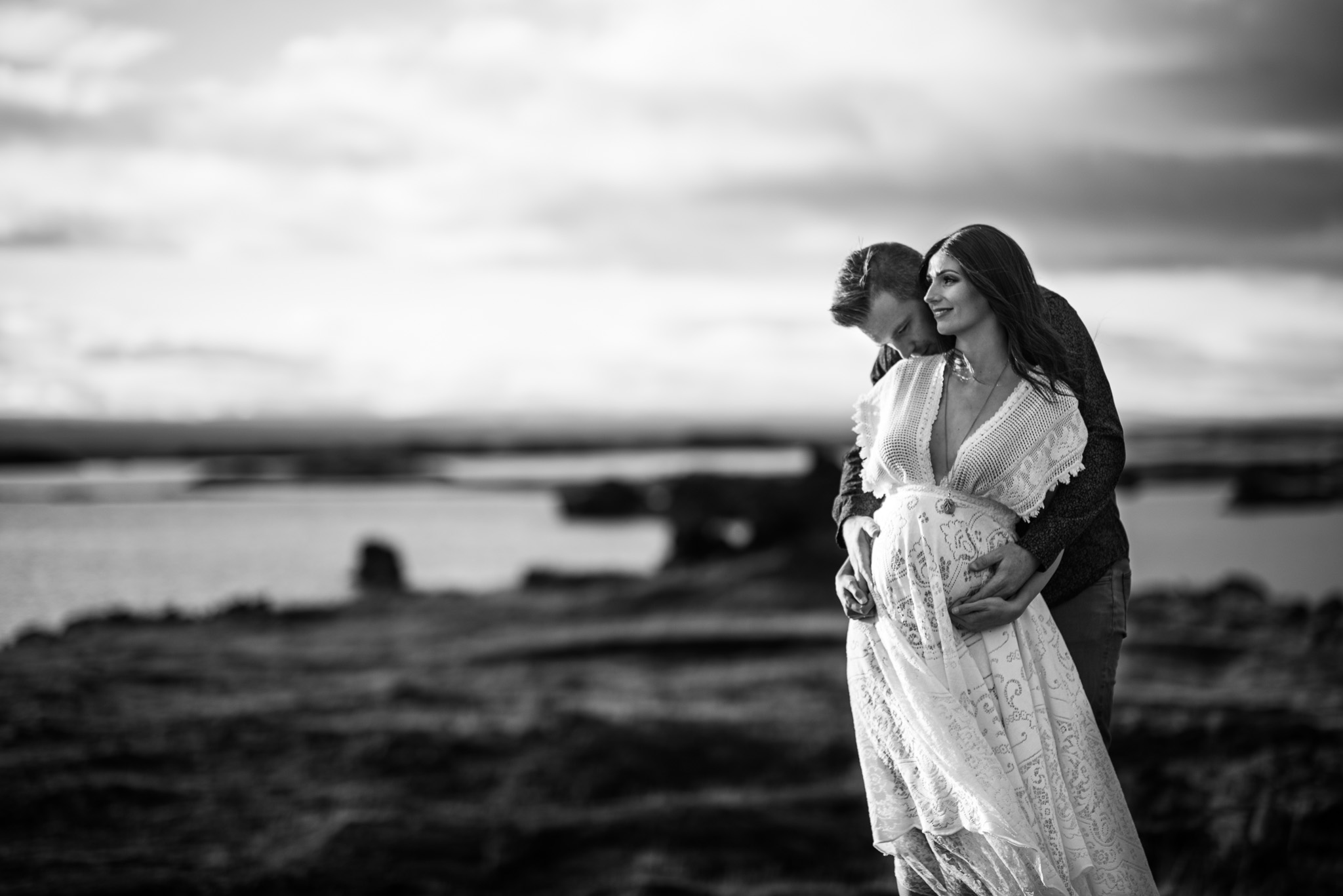 victoria-wedding-photographers-iceland-maternity-photos-18.jpg