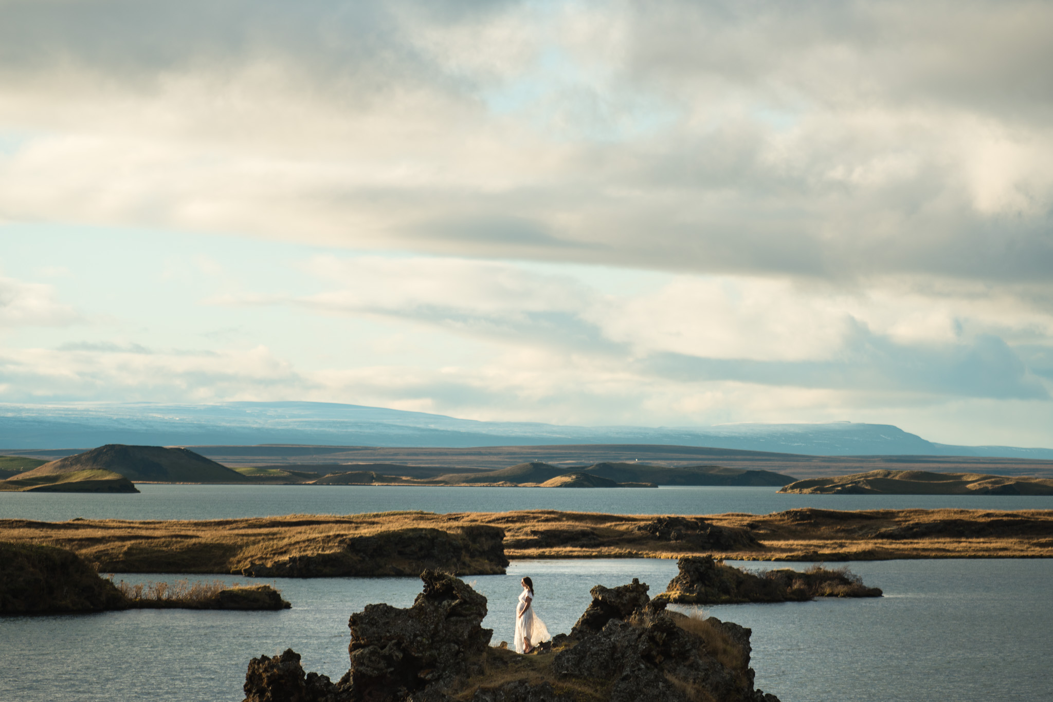 victoria-wedding-photographers-iceland-maternity-photos-20.jpg