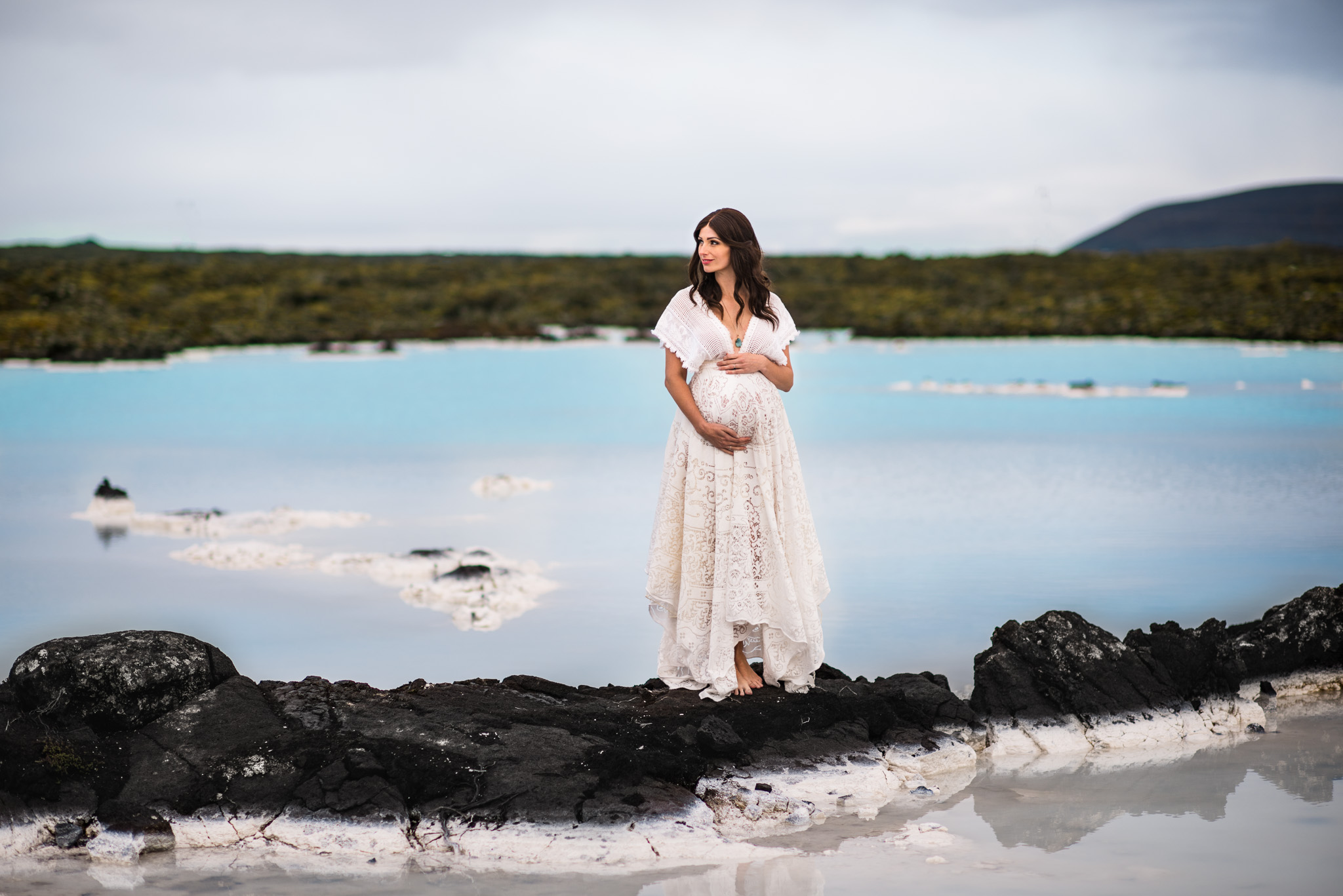 victoria-wedding-photographers-iceland-maternity-photos-22.jpg