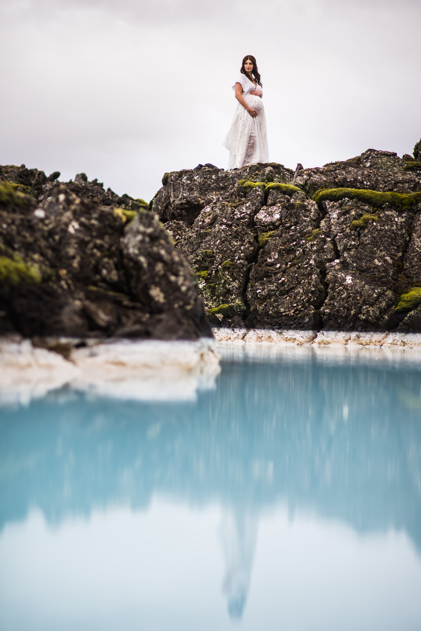 victoria-wedding-photographers-iceland-maternity-photos-26.jpg