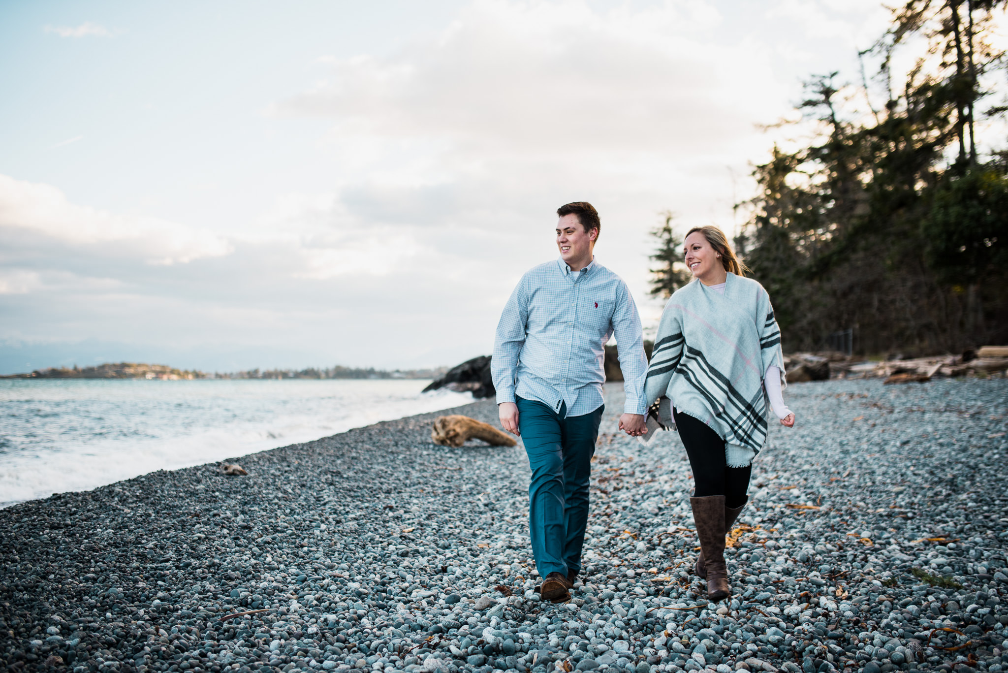 victoria-wedding-photographers-devonian-regional-park-engagement-5.jpg