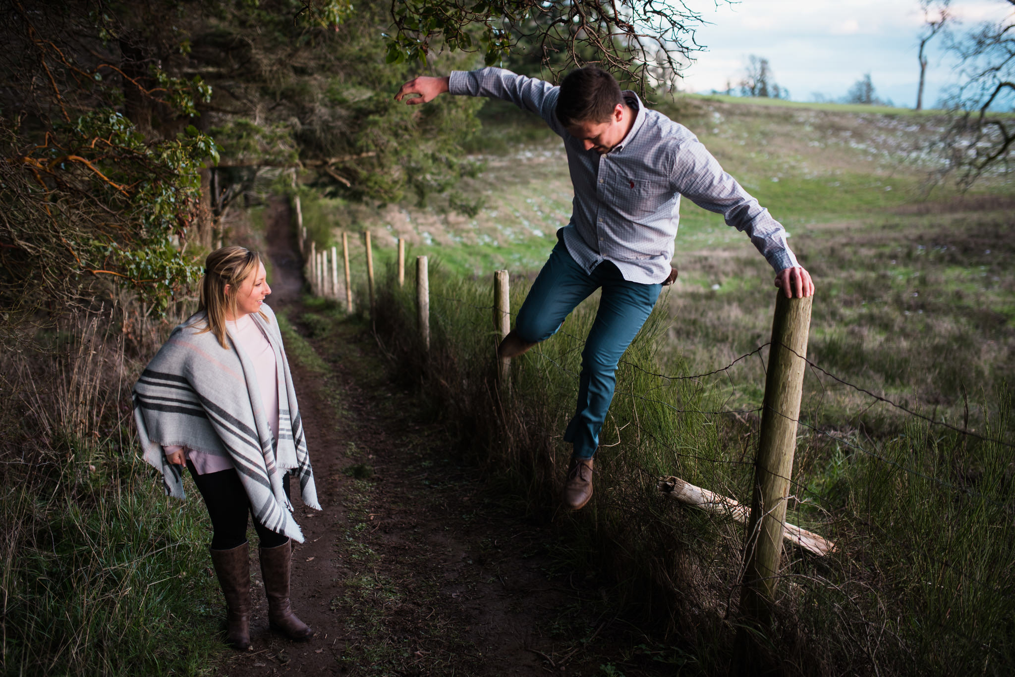 victoria-wedding-photographers-devonian-regional-park-engagement-18.jpg
