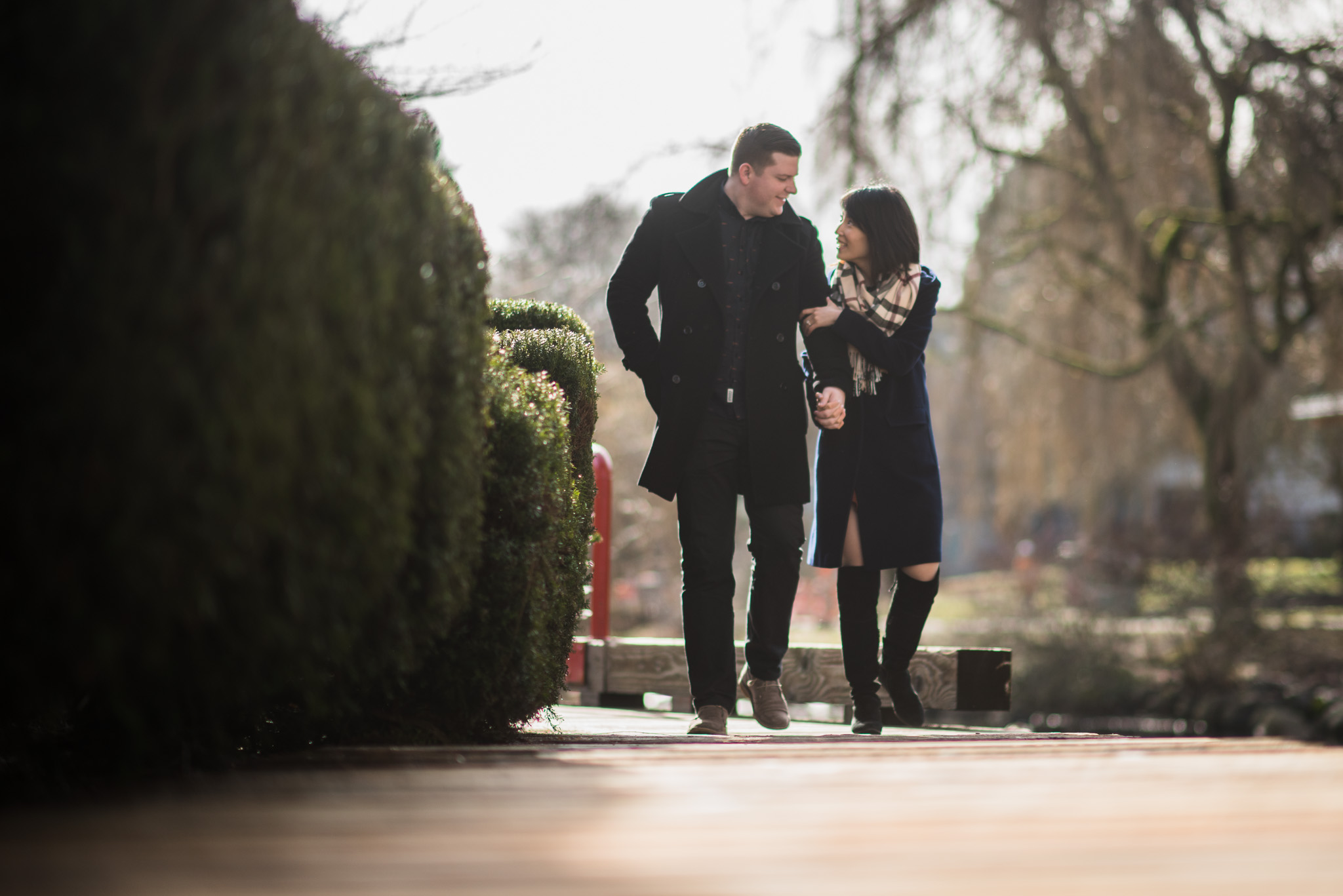 victoria-wedding-photographers-granville-island-engagement-photos-3.jpg