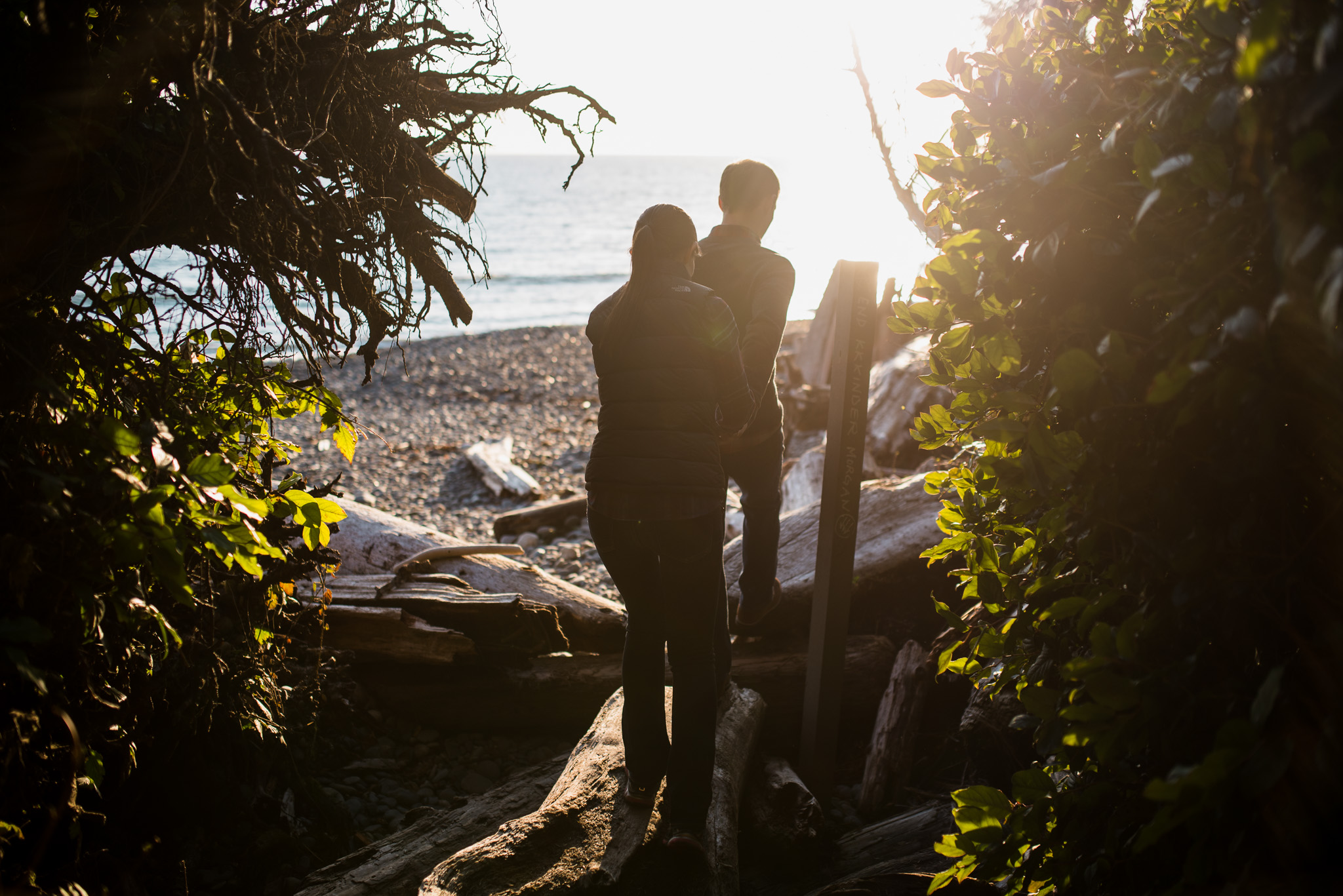 victoria-wedding-photographer-sandcut-beach-engagement-2.jpg