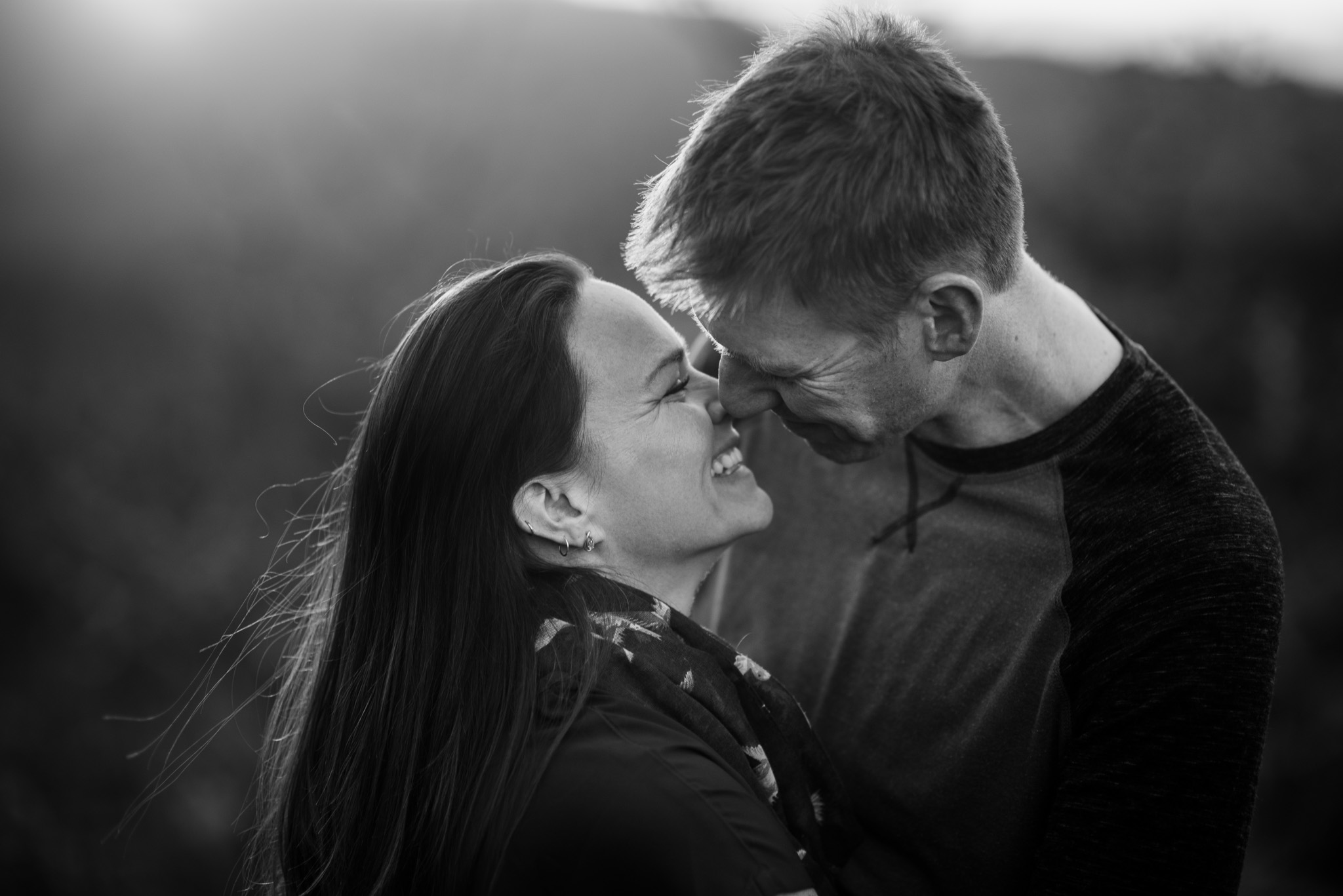 victoria-wedding-photographer-lone-tree-hill-engagement-17.jpg