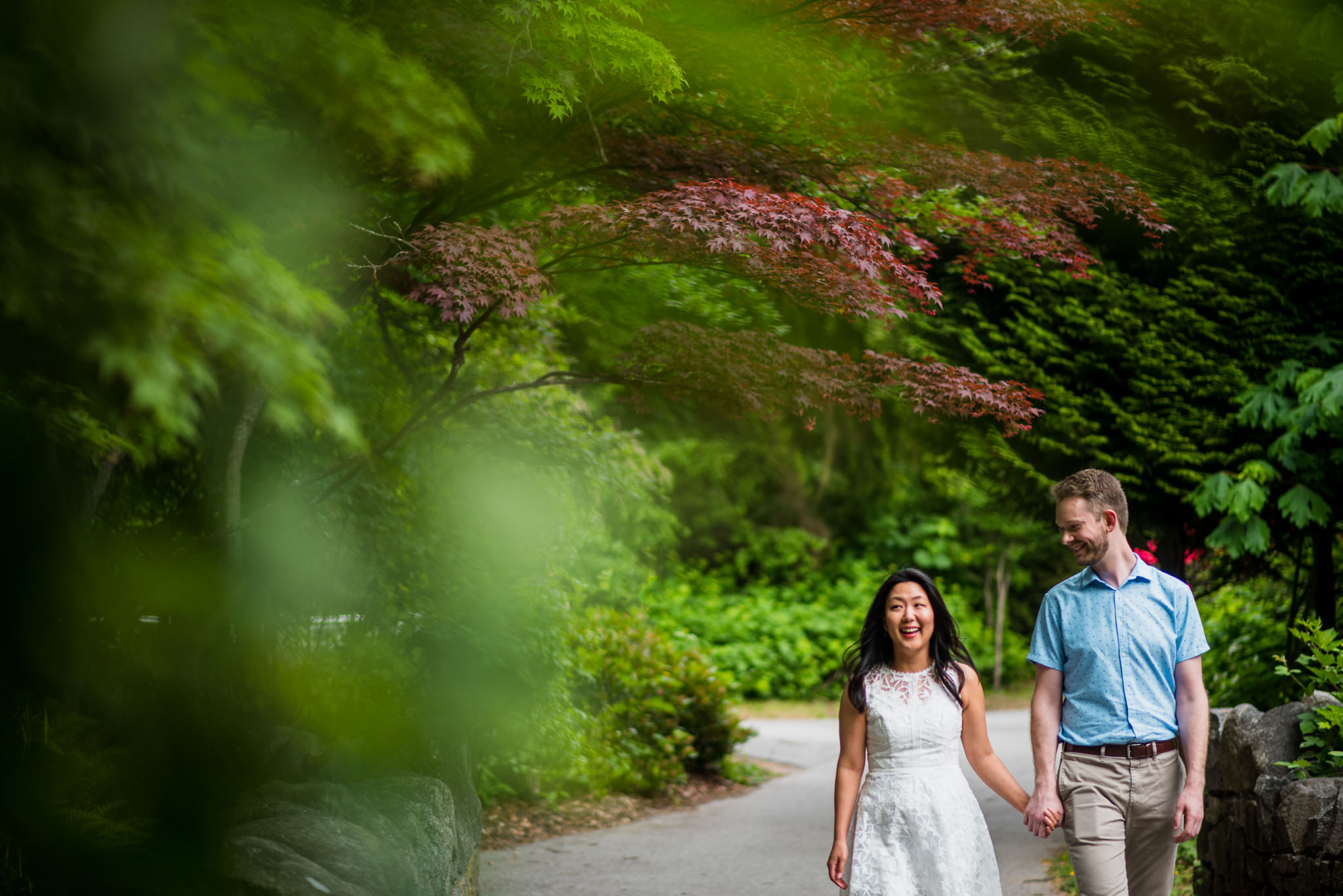 victoria-wedding-photographers-stanley-park-engagement-photos-2.jpg