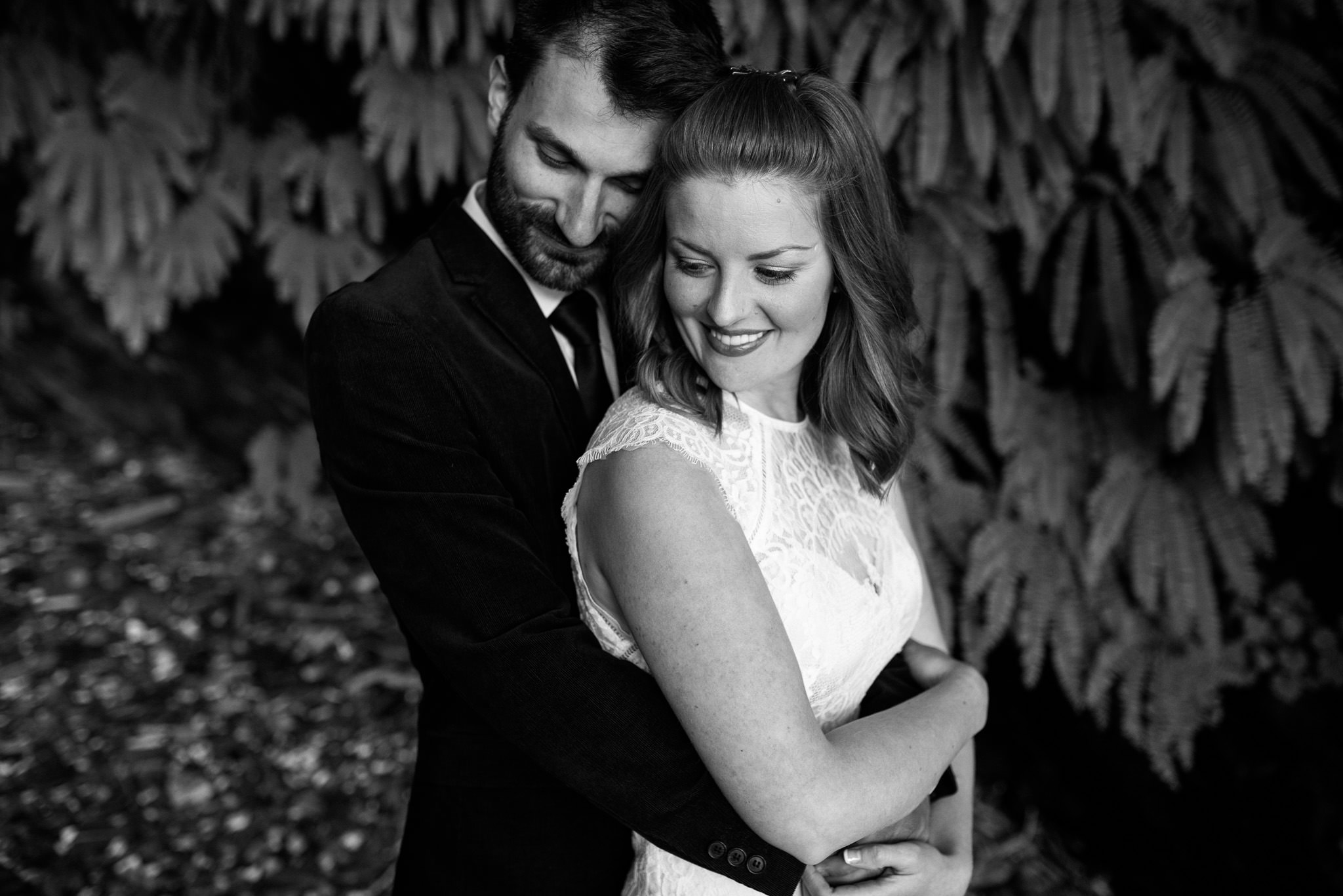 victoria-wedding-photographer-botanical-beach-wedding-port-renfrew-25.jpg