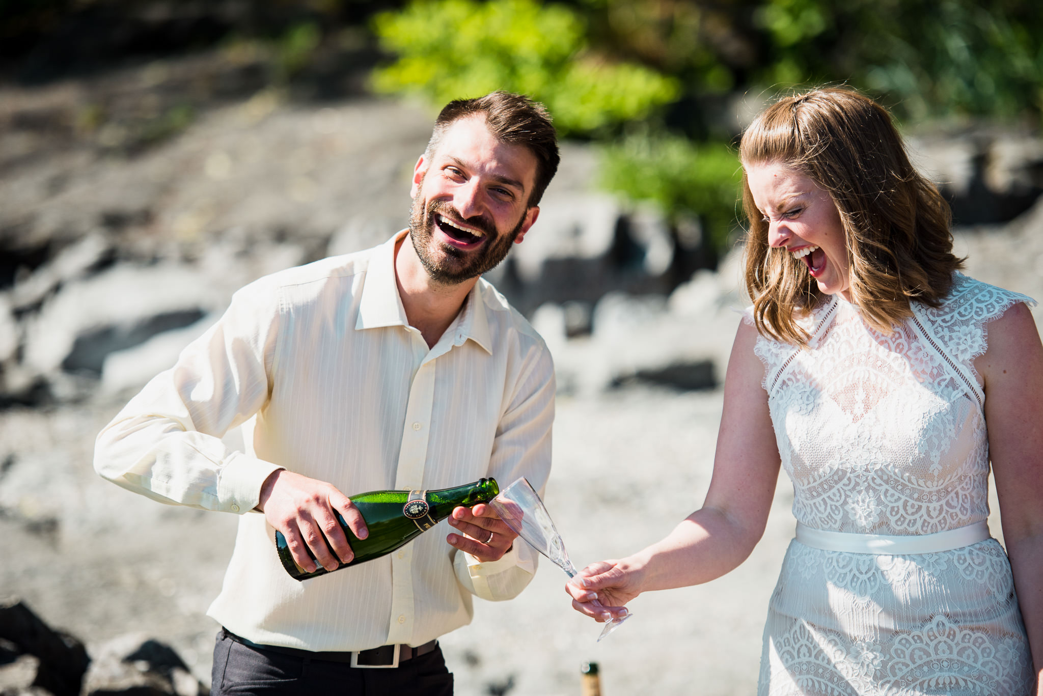 victoria-wedding-photographer-botanical-beach-wedding-port-renfrew-39.jpg