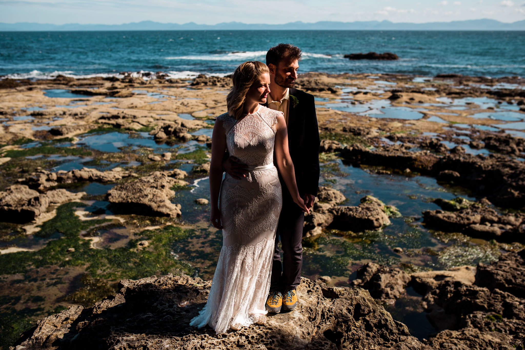 victoria-wedding-photographer-botanical-beach-wedding-port-renfrew-46.jpg