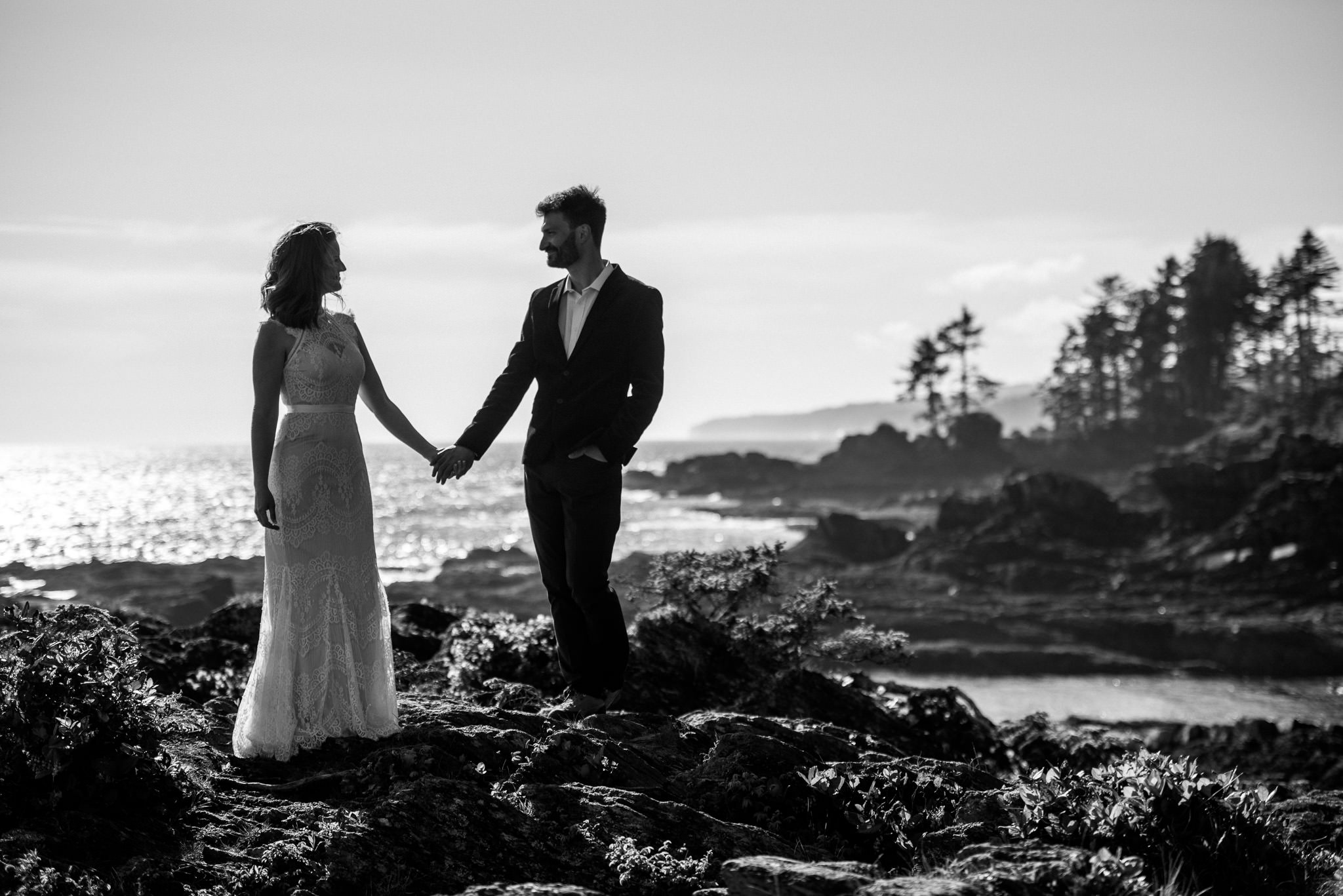 victoria-wedding-photographer-botanical-beach-wedding-port-renfrew-51.jpg