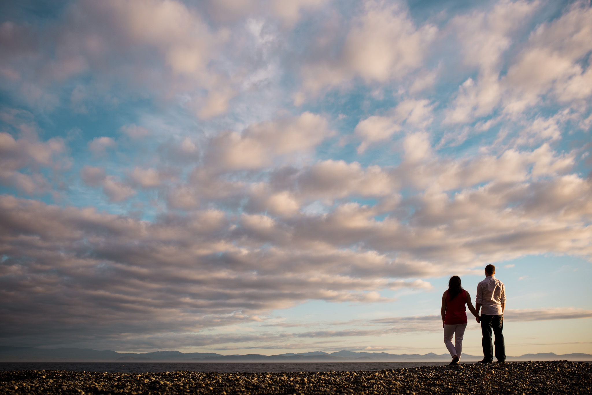 victoria-wedding-photographer-sandcut-beach-engagement-19.jpg