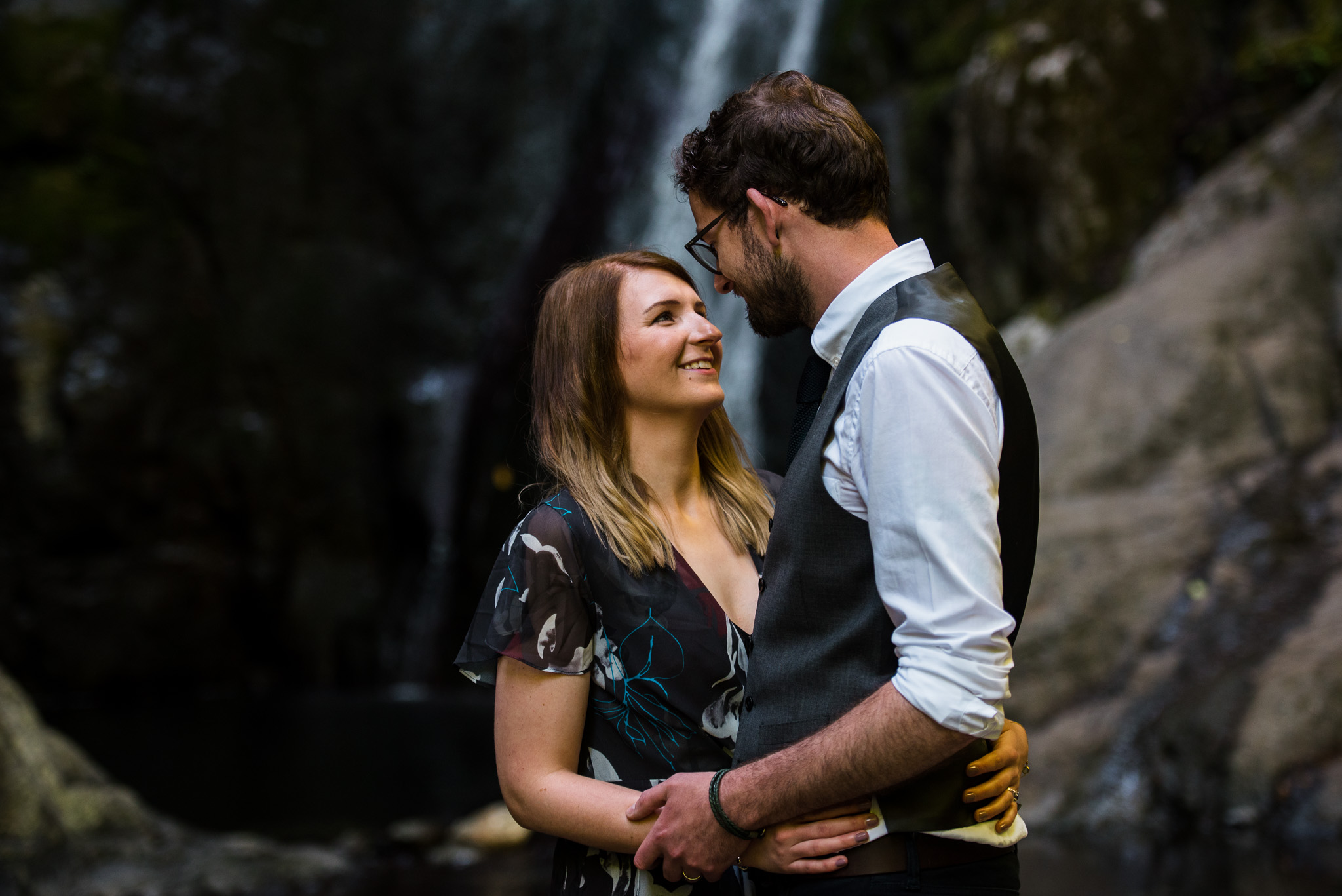 victoria-wedding-photographers-goldstream-waterfall-elopement-17.jpg