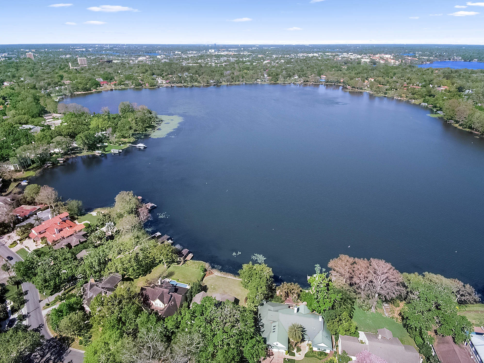 2121LakesideDr_038.jpg