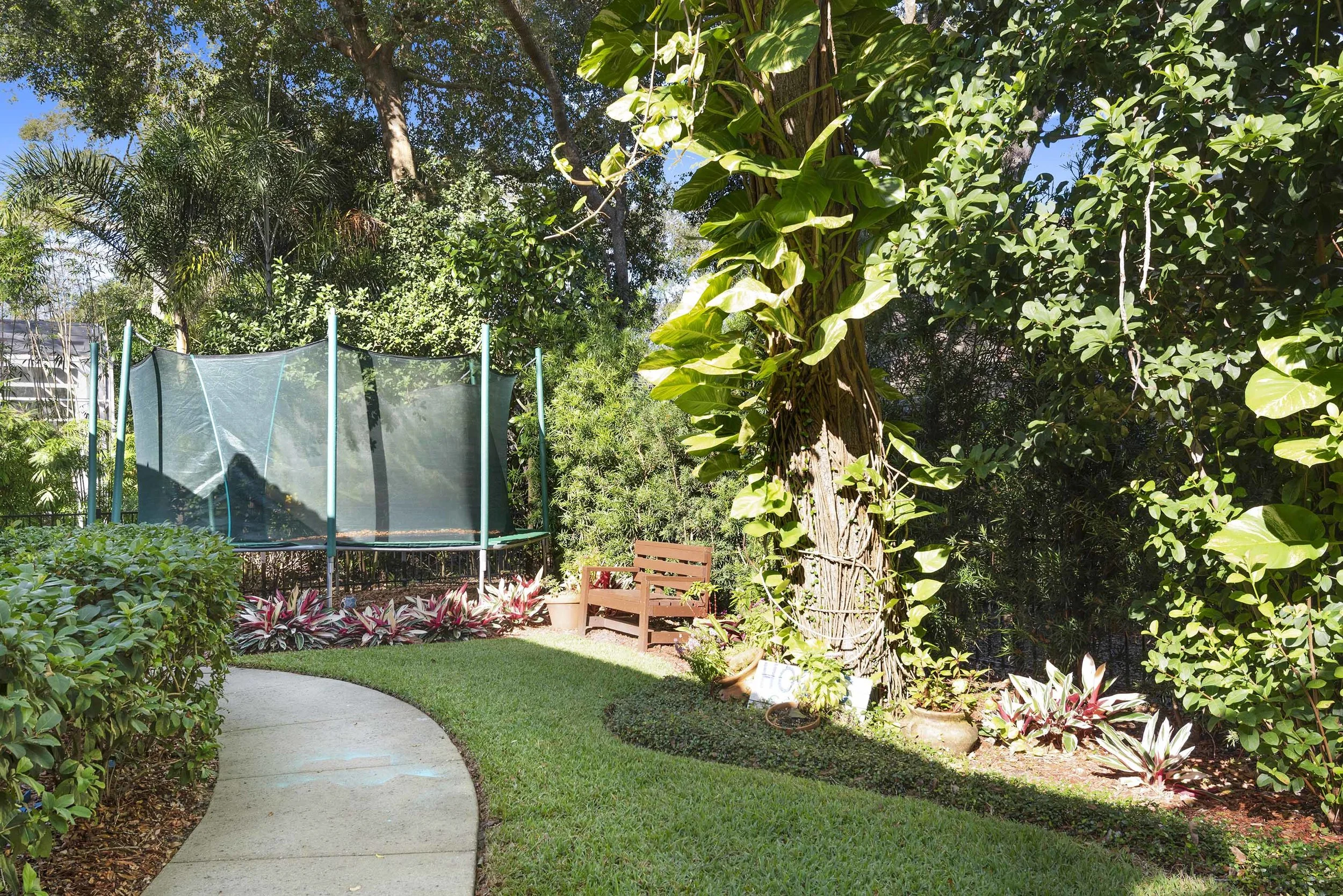 202ColonySpringsLn_031.jpg