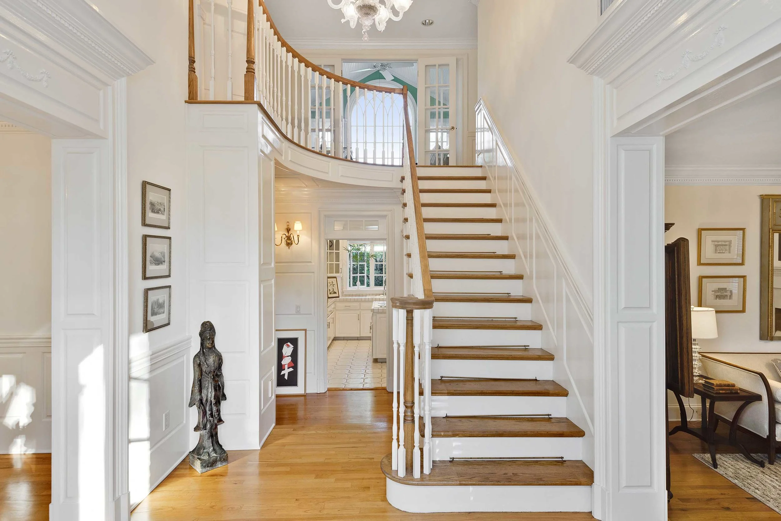 1110NParkAve_004.jpg