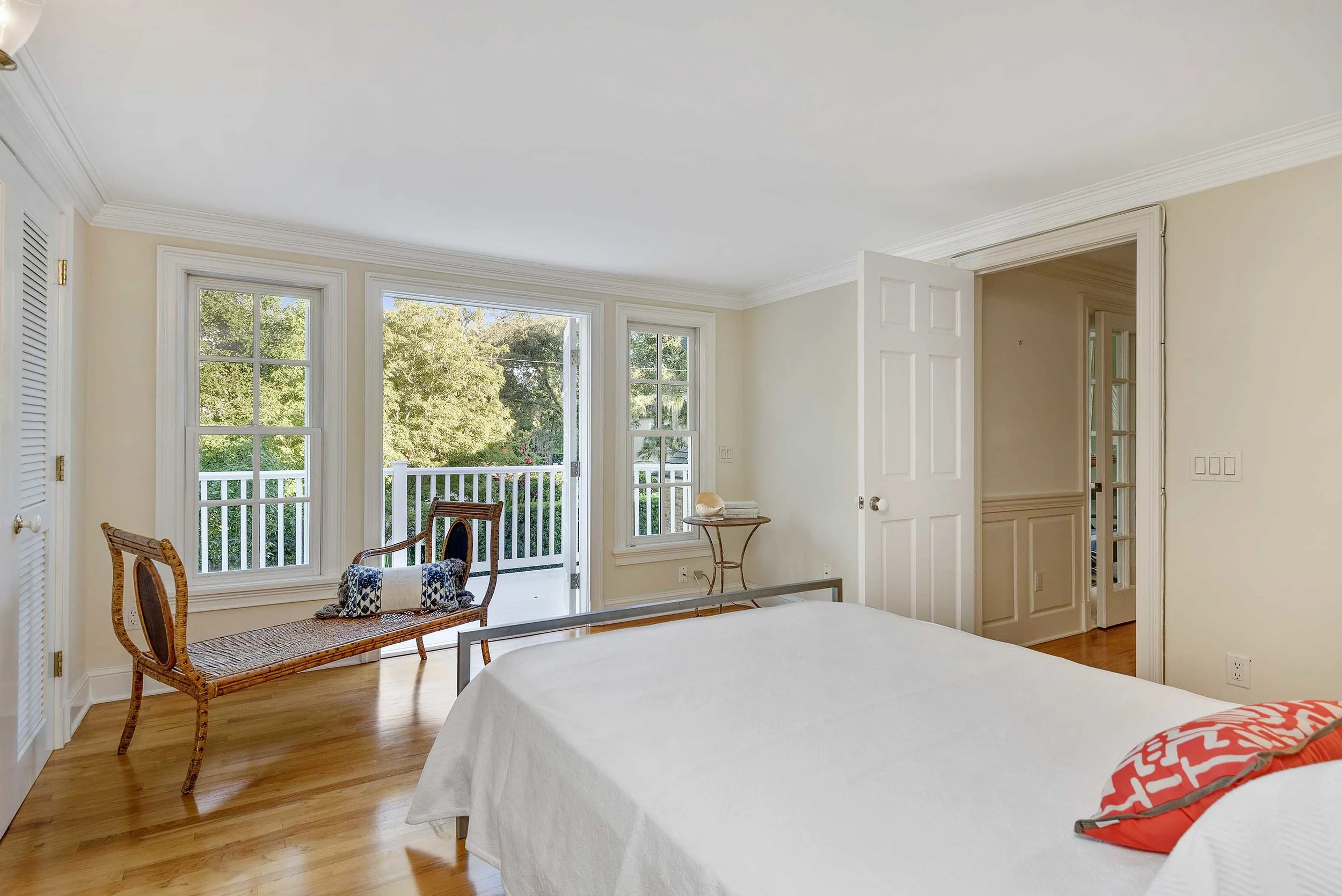 1110NParkAve_026.jpg