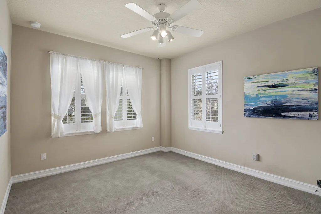 Bedroom 4-3.jpg