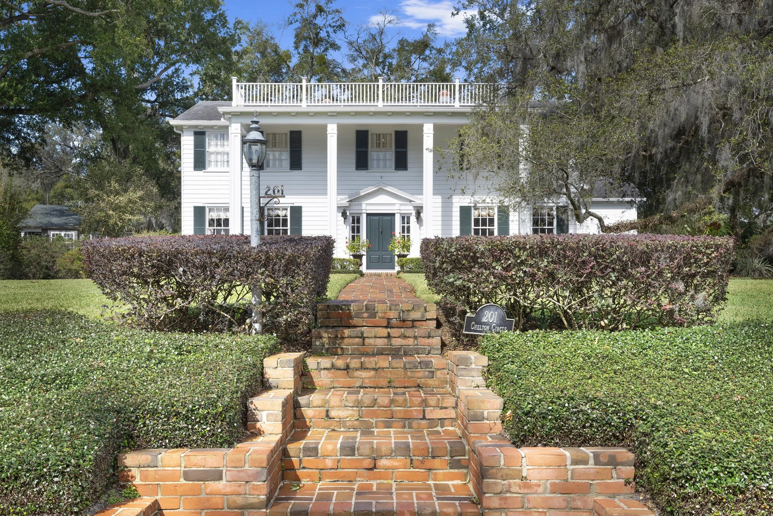201CheltonCir_032.jpg