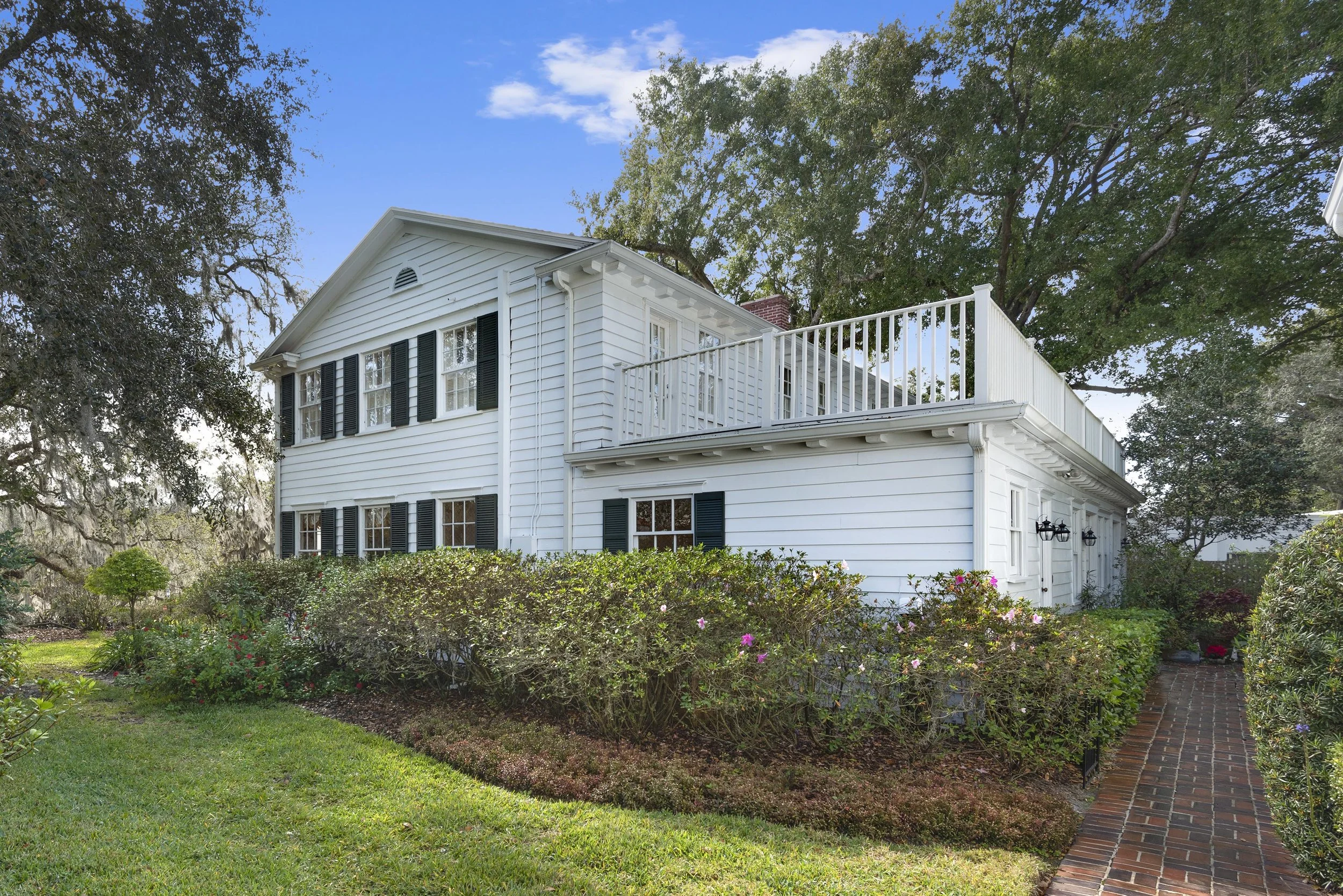 201CheltonCir_024.jpg