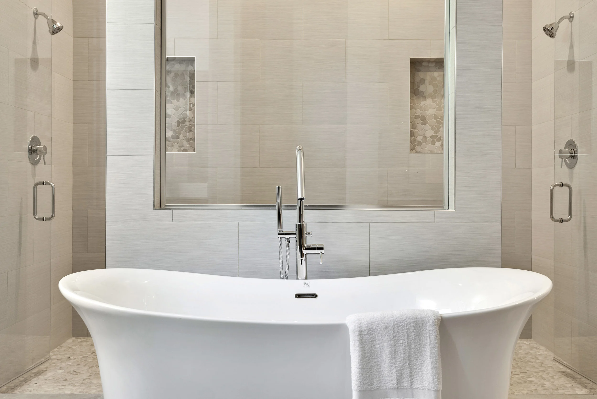 1420 Picardy Pl - (18).jpg