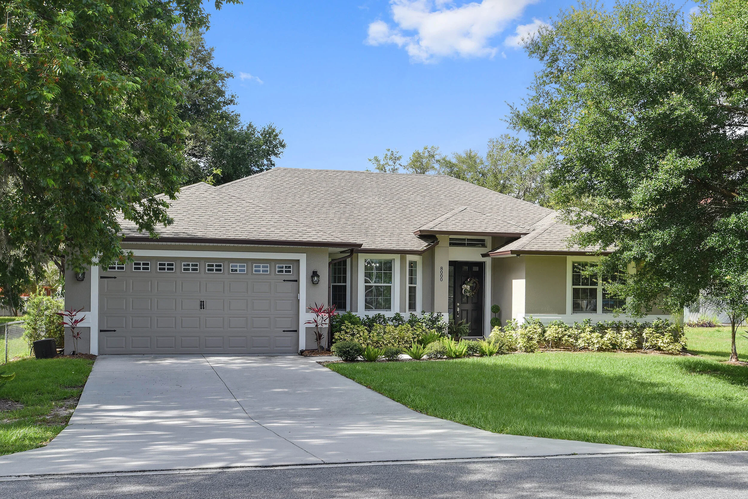 8000 Bates Rd (2).jpg