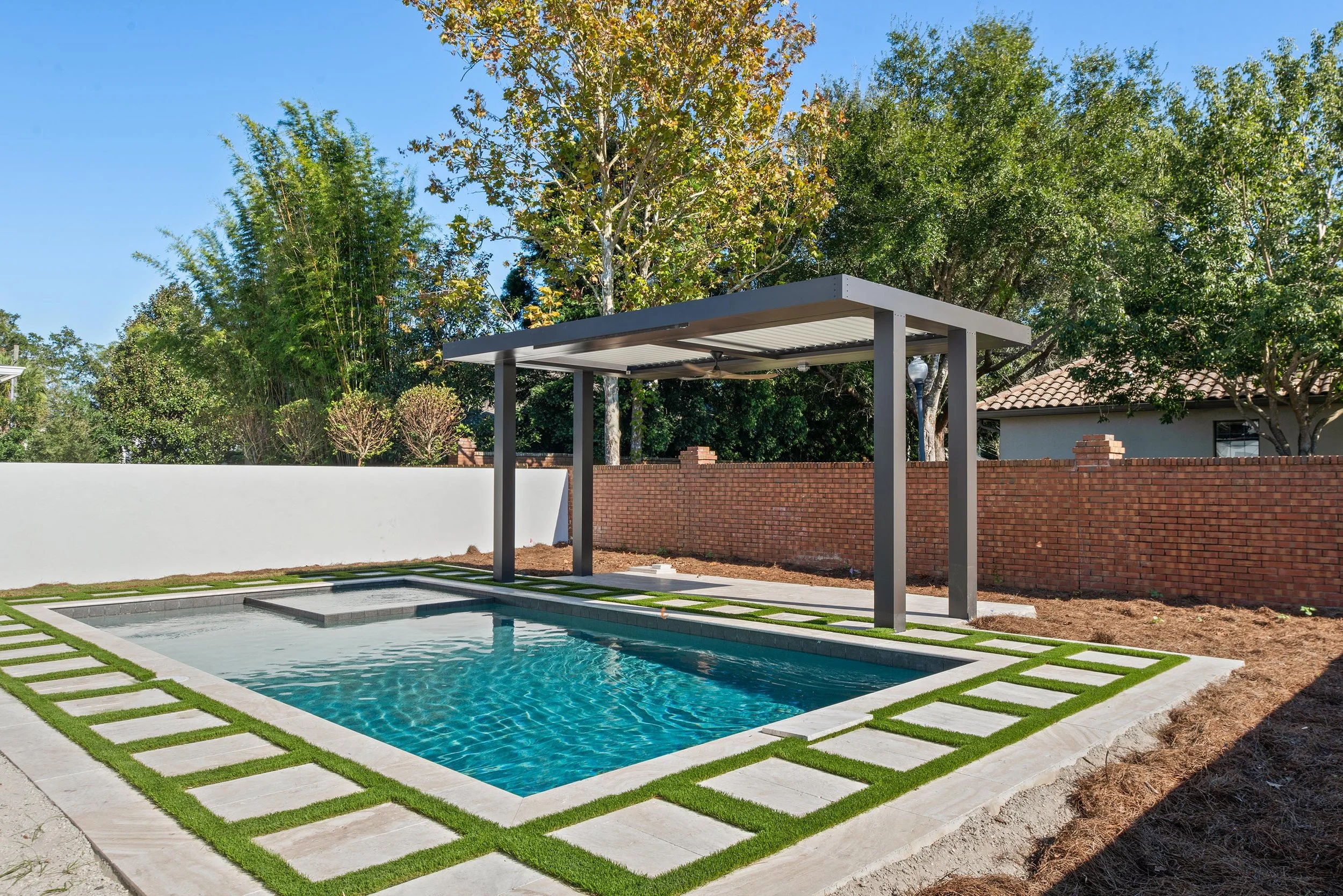 1146 Oaks Blvd (31).jpg