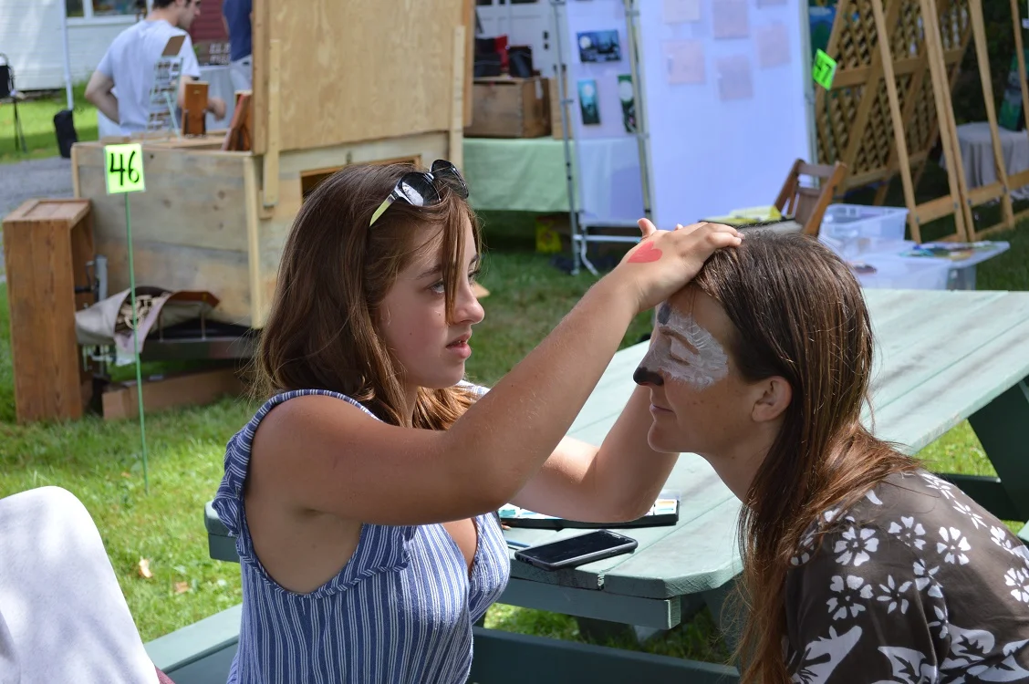 Bella & Sirena Sawyer were busy face painting.
