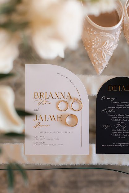JacPfef_Hudson Valley Wedding Photographer_Bride Prep-25.jpg