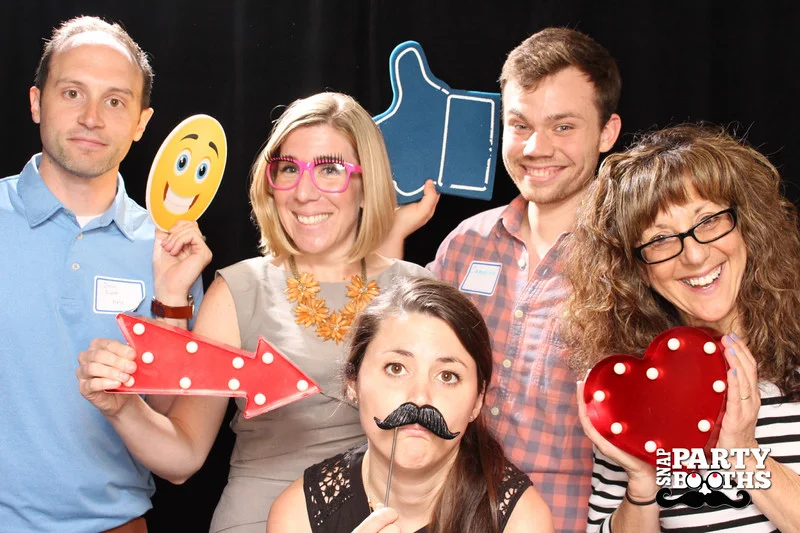 Snap-Party-Booth-36-L.jpg