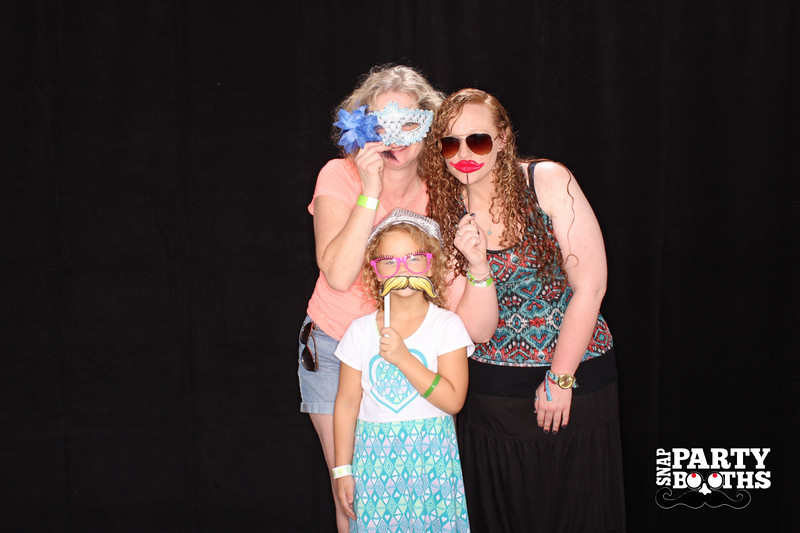 Snap-Party-Booth-99-L.jpg