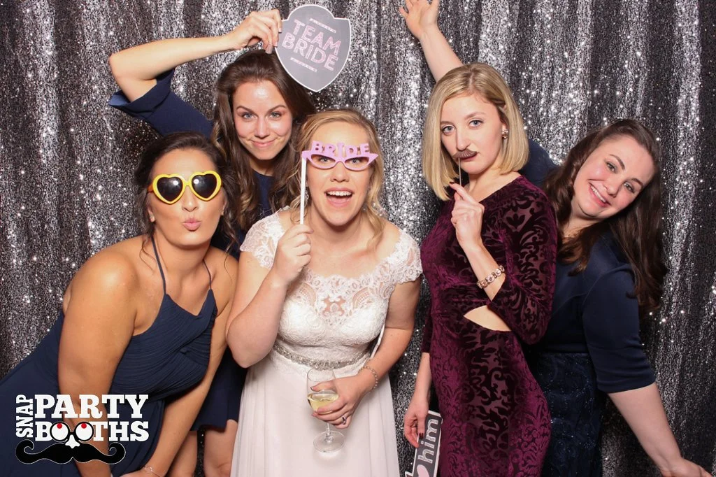 Snap-Party-Booth-188-XL.jpg