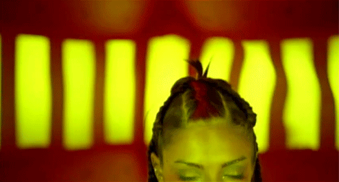 tumblr_nsmxm7SN5K1qc5i9so1_500.gif