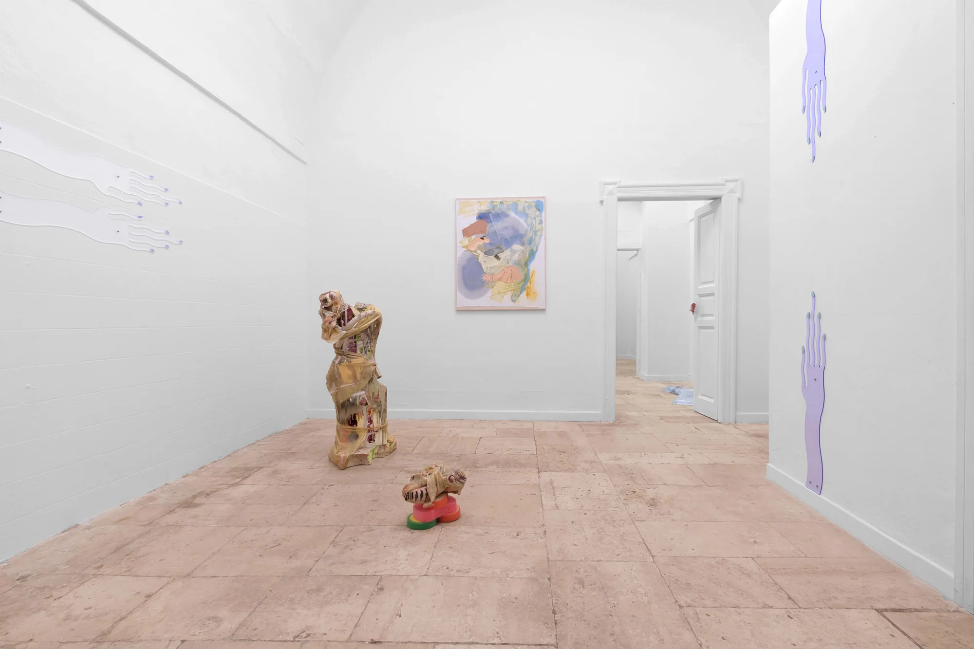 First I Have To Put My Face On, vista de exposición, 2018