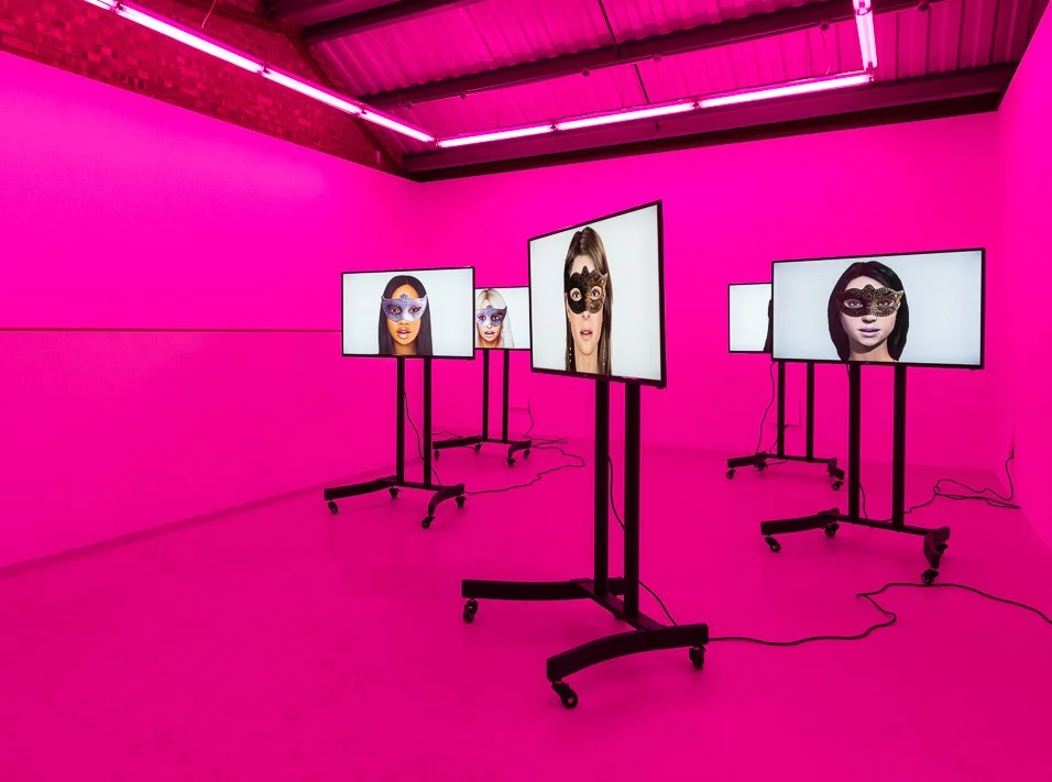 Ashley Madison Angels at Work in London